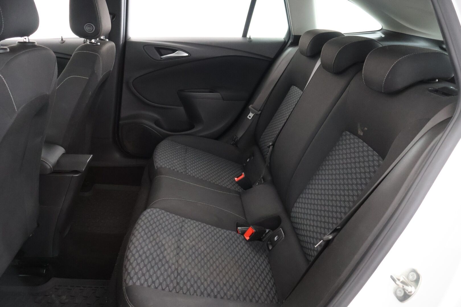 Opel Astra 2016 Sports Tourer Enjoy 1,0 Turbo ecoFLEX Start/Stop 77kW MT5 - Tulossa myyntiin, kysy lisätiedot myyjältä! 
