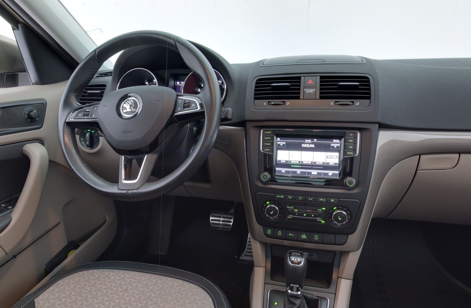 Skoda Yeti 2016 1,4 TSI 150 4x4 Style DSG Autom. *Neliveto / Vakionopeudensäädin / P-kamera / Tutkat / Carplay*