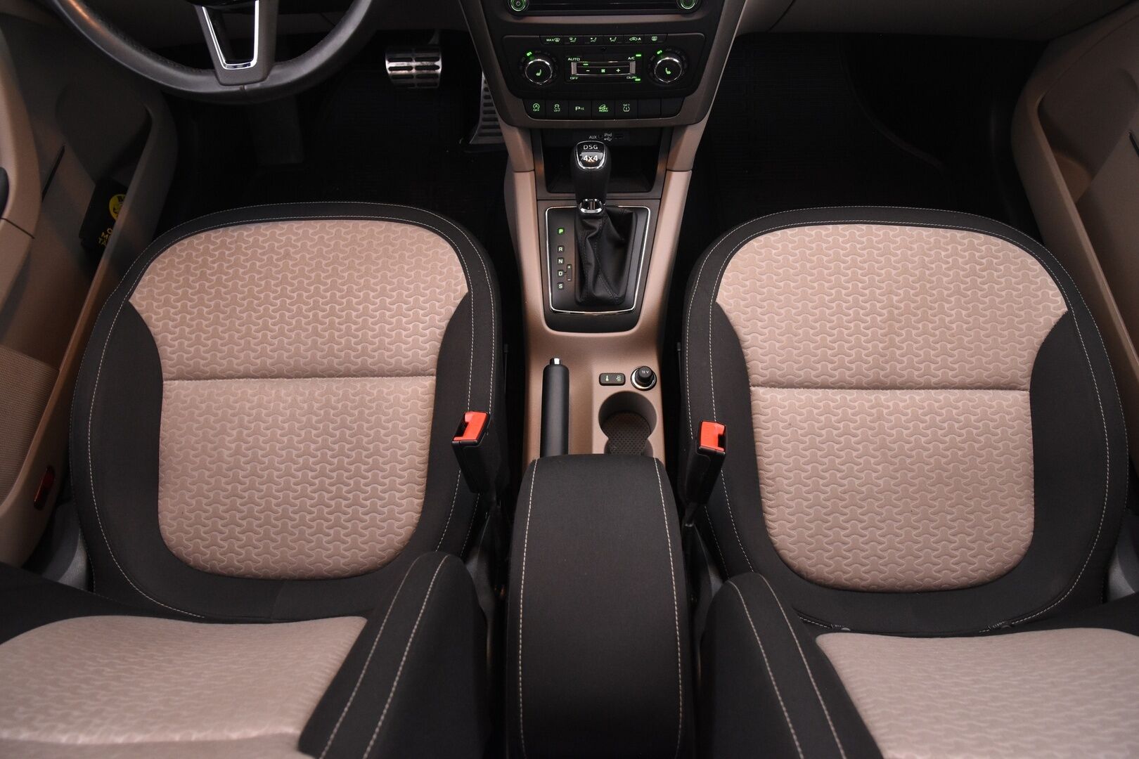 Skoda Yeti 2016 1,4 TSI 150 4x4 Style DSG Autom. *Neliveto / Vakionopeudensäädin / P-kamera / Tutkat / Carplay*