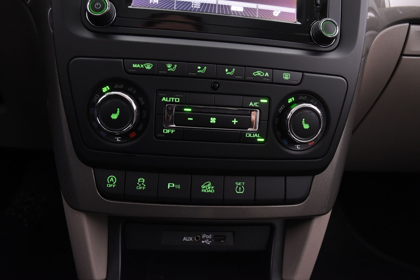 Skoda Yeti 2016 1,4 TSI 150 4x4 Style DSG Autom. *Neliveto / Vakionopeudensäädin / P-kamera / Tutkat / Carplay*