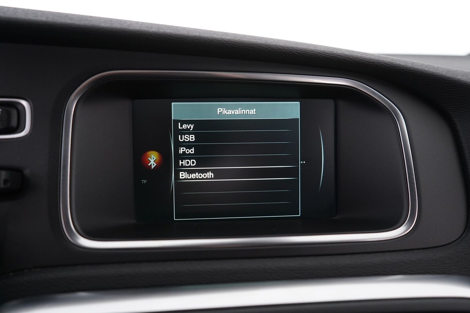 Volvo V40 2017 D2 Business aut - Suomi-auto | Webasto | Panoraama | P-Kamera | Full LED | Osanahka | EI ADBLUE
