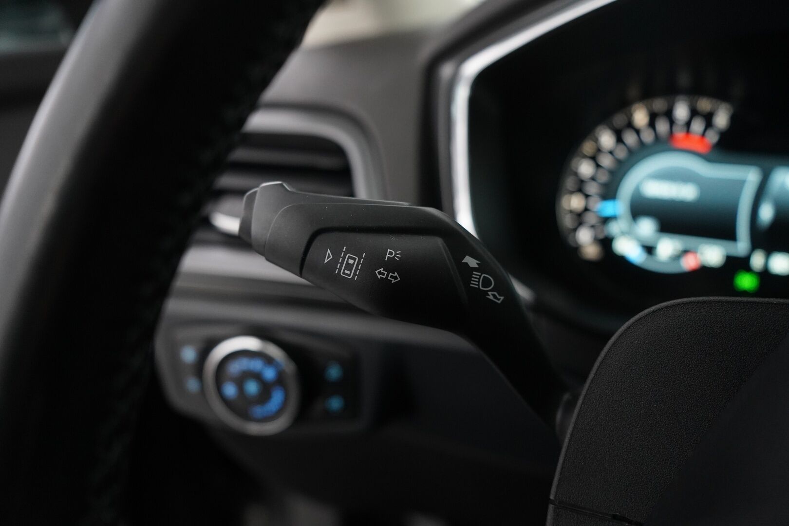 Ford Mondeo 2016 MYYDÄÄN HUUTOKAUPAT.COM