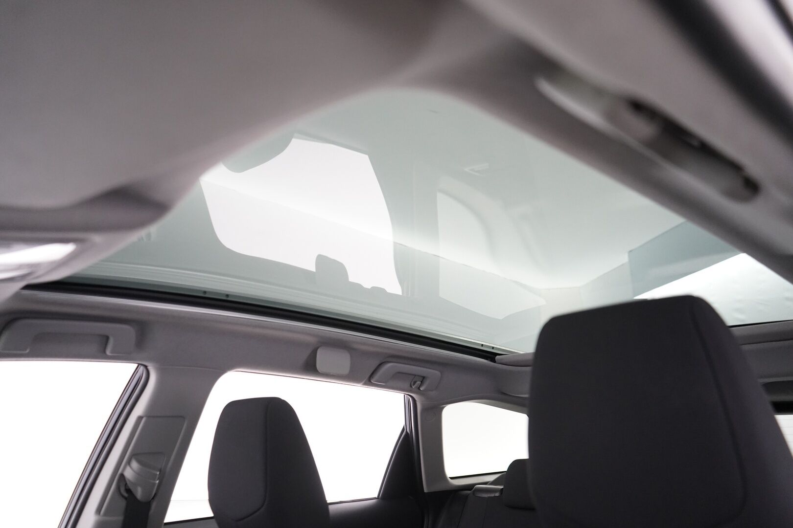 Toyota Auris 2016 Touring Sports 1,8 Hybrid Style * Lohko&Sisä / Vakkari / P.Kamera / Lasikatto / Keyless * - Suomi-auto / Juuri katsastettu / Facelift / Kahdet Toyotan vanteet