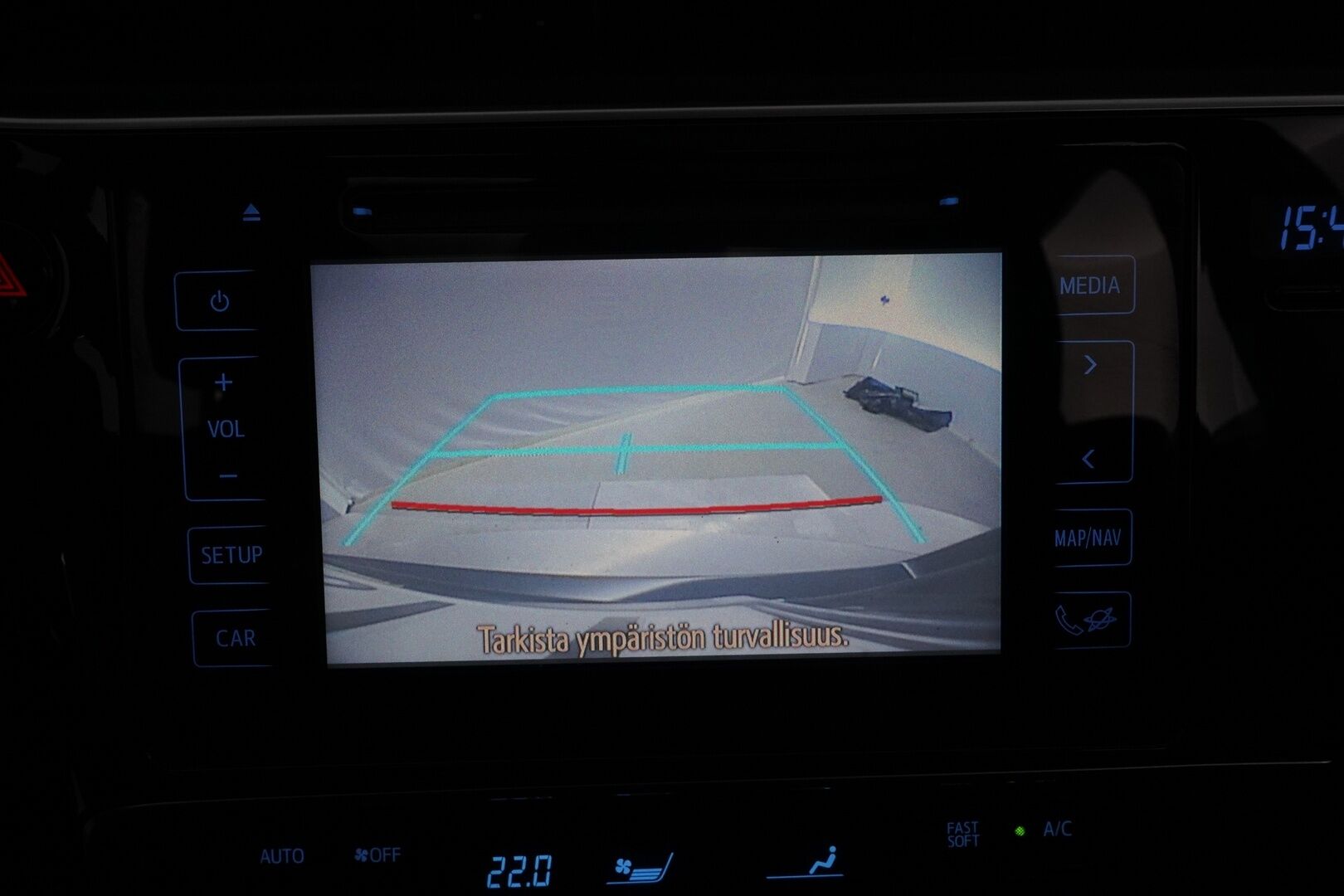 Toyota Auris 2016 Touring Sports 1,8 Hybrid Style * Lohko&Sisä / Vakkari / P.Kamera / Lasikatto / Keyless * - Suomi-auto / Juuri katsastettu / Facelift / Kahdet Toyotan vanteet