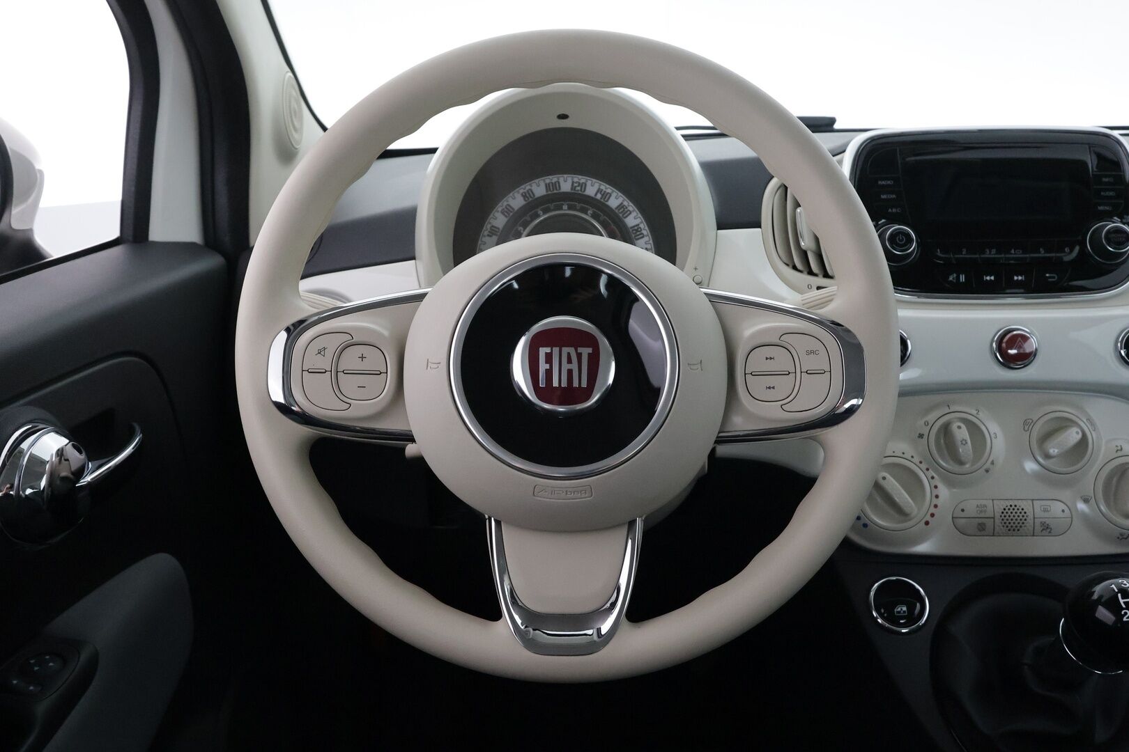 Fiat 500 2017 1,2 69hv Pop Start&Stop - | Siisti! | Ilmastointi | Penkinlämmittimet | Aux ja USB | Huoltokirja | 2x renkaat vanteineen | Sähkötoimiset etusivulasit | 