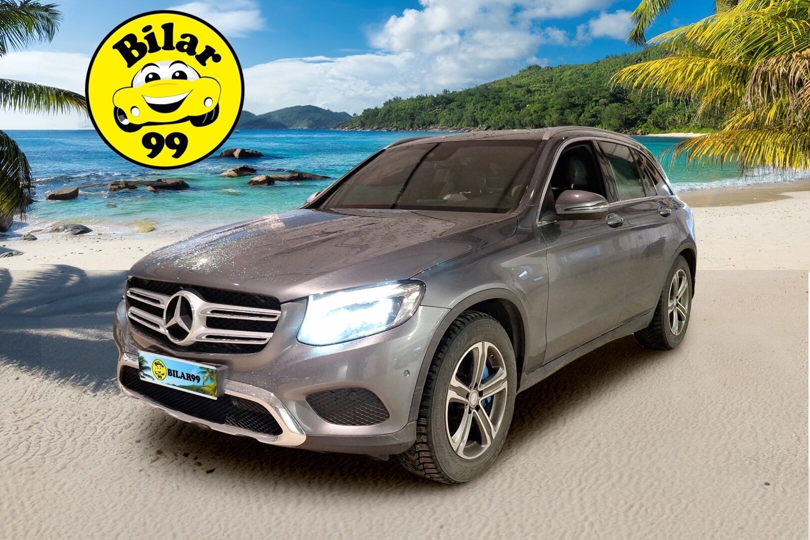 Mercedes-Benz GLC 2016 350 e 4Matic A Premium Business *Vakkari / Koukku / Airmatic / LED / Sporttinahat / Tutkat / Navi* - Ruskeilla nahkapenkeillä varustettu siistikuntoinen ja erittäin hyvin huollettu GLC kaksilla renkailla ja vanteilla! - HULLU BLACKWEEK KORKOTARJOUS 2,49%