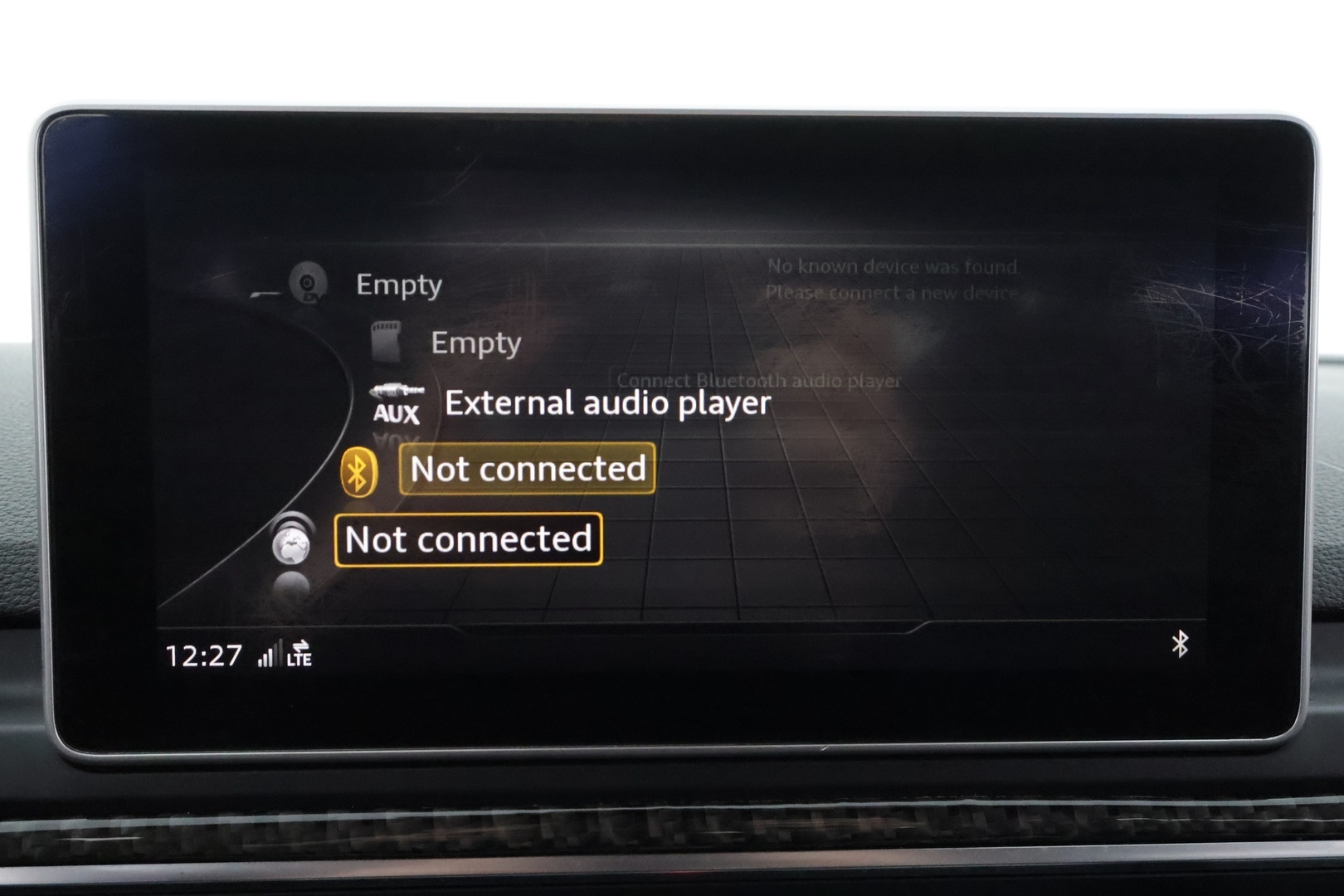 Audi A4 2017 Avant S-Line 2,0 TDI 140 kW quattro S tronic * ACC / Webasto / Digimittaristo / Sporttipenkit / LED / Navi * - Kahdet renkaat aluvanteilla - HULLUT AVAJAISHULINAT KORKOTARJOUS 3,29 %