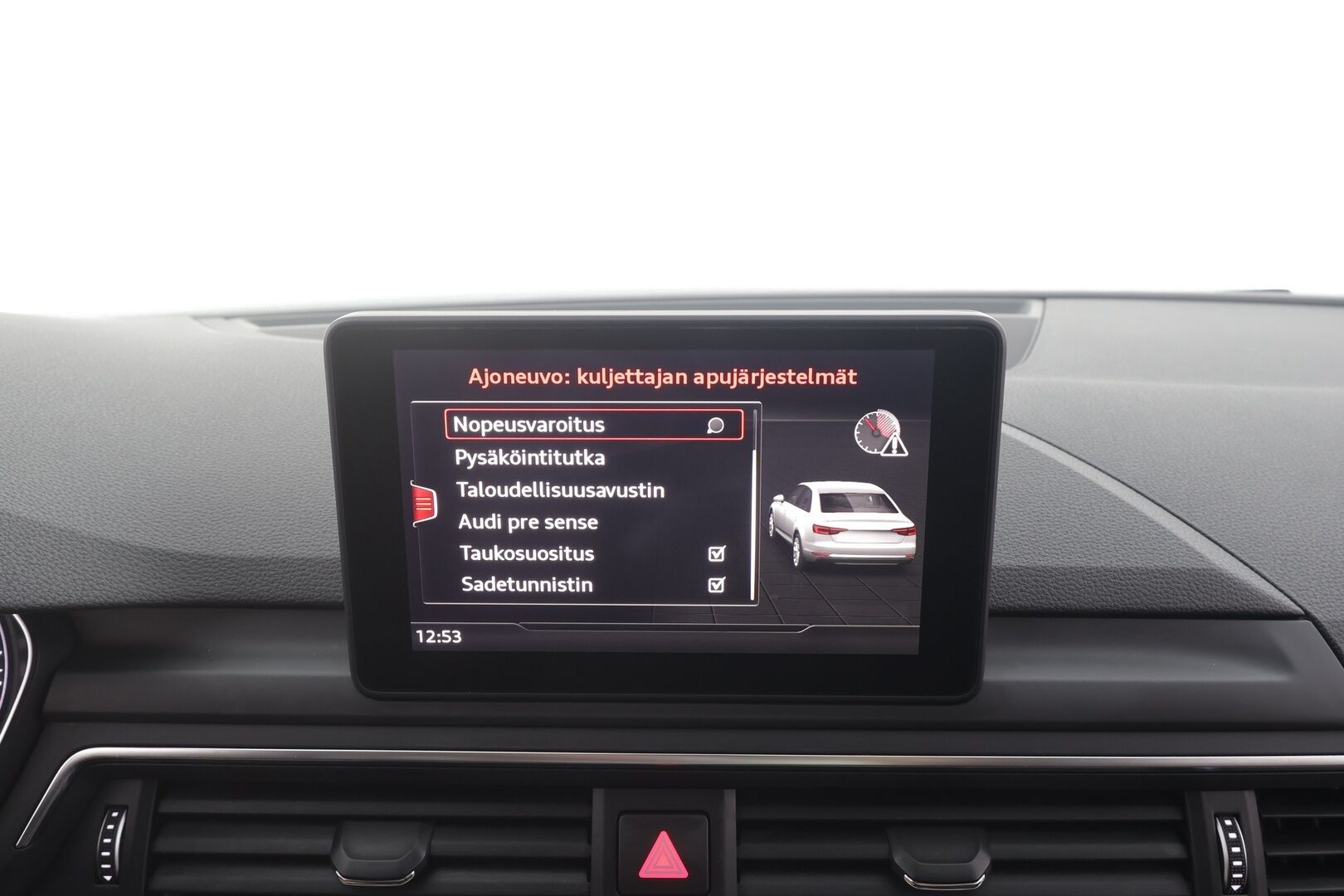 Audi A4 2018 Sedan Business Sport Comfort S line Edition 1,4 TFSI 110 kW S tronic - | Webasto | Taittuva koukku | Sporttipenkit | P.tutkat | Apple & Android | LED | Audi Sound System | Pre Sense | 2x renkaat aluin |