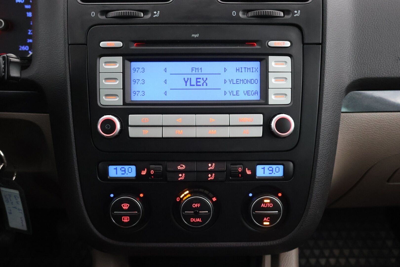 Volkswagen Golf 2007 GT Sport 2,0 TDI 125 kW PowerDiesel 4-ov - Tämä auto myydään huutokaupat.com -sivuston kautta | Aito GT Sport | Nahat | Xenon | Aluvanteet | Climatronic