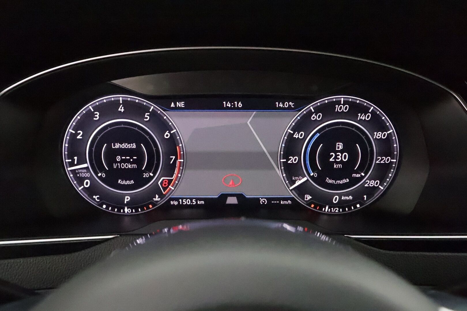 Volkswagen Arteon 2018 R-Line 2,0 TSI 280 hv 4MOTION DSG **HUD / Adapt. vakkari / Webasto / Digimittaristo / 360 Kamera / Hierova muistipenkki** - 3,99 % KORKOTARJOUS TÄHÄN AUTOON - 1-om. Suomi-auto / Merkkihuollettu / Apple&Android / Adapt. LED / Keyless / Nahkasisusta