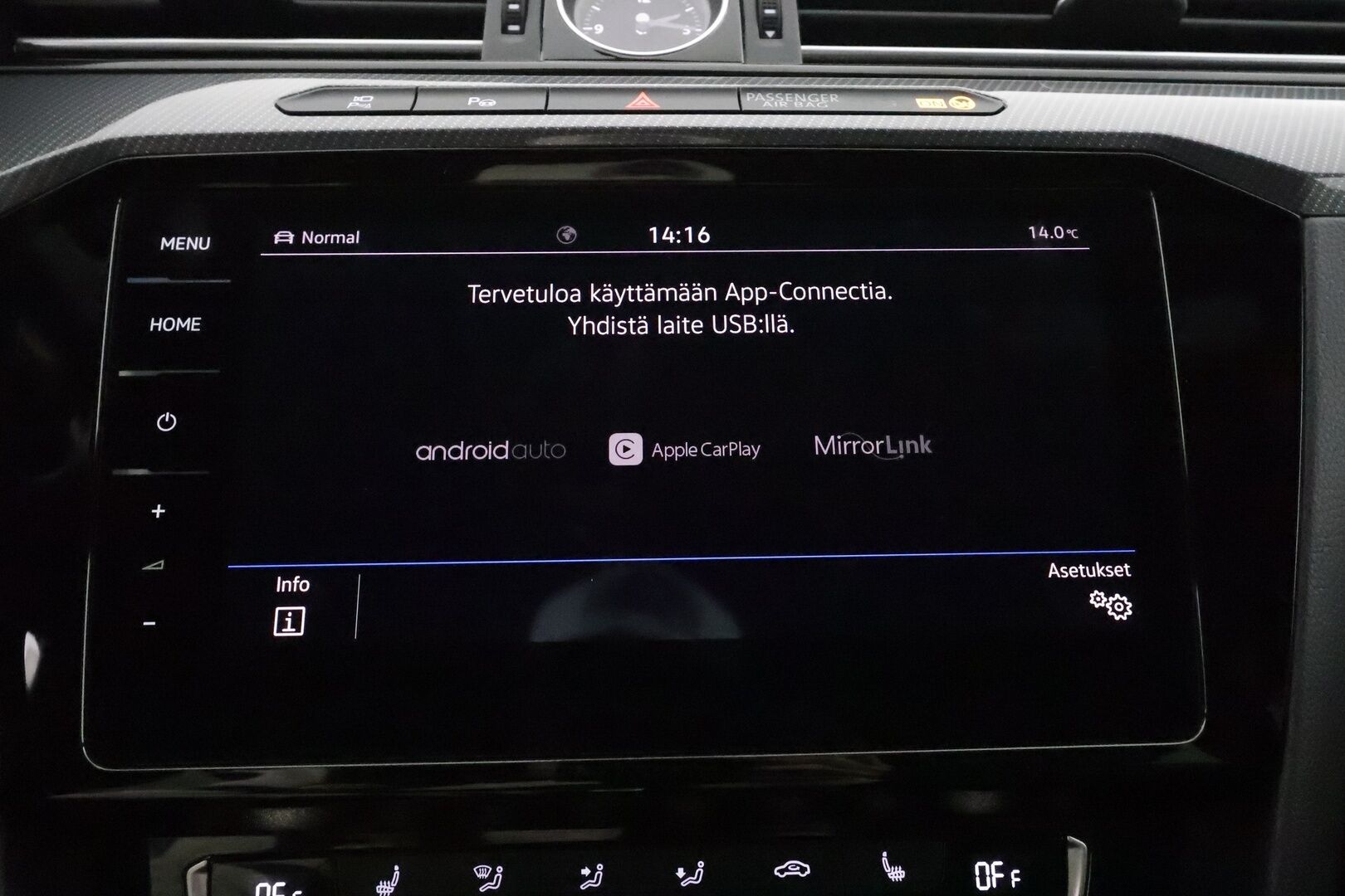 Volkswagen Arteon 2018 R-Line 2,0 TSI 280 hv 4MOTION DSG **HUD / Adapt. vakkari / Webasto / Digimittaristo / 360 Kamera / Hierova muistipenkki** - 3,99 % KORKOTARJOUS TÄHÄN AUTOON - 1-om. Suomi-auto / Merkkihuollettu / Apple&Android / Adapt. LED / Keyless / Nahkasisusta