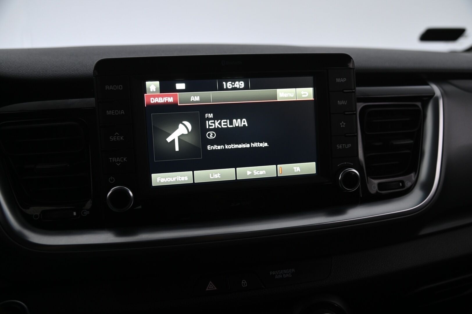 Kia Stonic 2018 1,0 T-GDI ISG 120hv TX Design EcoDynamics - Vakkari | Lohko | KeyLessGo | AppleCarPlay&AndroidAuto | P*Kamera  | Ratin lämmitin | Suomi-auto | 2x hyvät renkaat&vanteet
