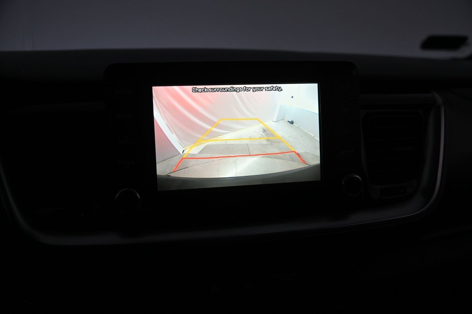 Kia Stonic 2018 1,0 T-GDI ISG 120hv TX Design EcoDynamics - Vakkari | Lohko | KeyLessGo | AppleCarPlay&AndroidAuto | P*Kamera  | Ratin lämmitin | Suomi-auto | 2x hyvät renkaat&vanteet