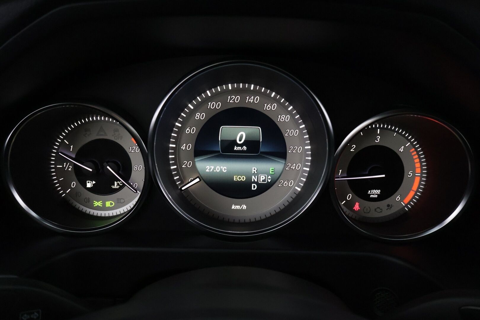 Mercedes-Benz E 2014 250 CDI BE T A * ILS / Ortopedipenkit / Navi / Vakkari *