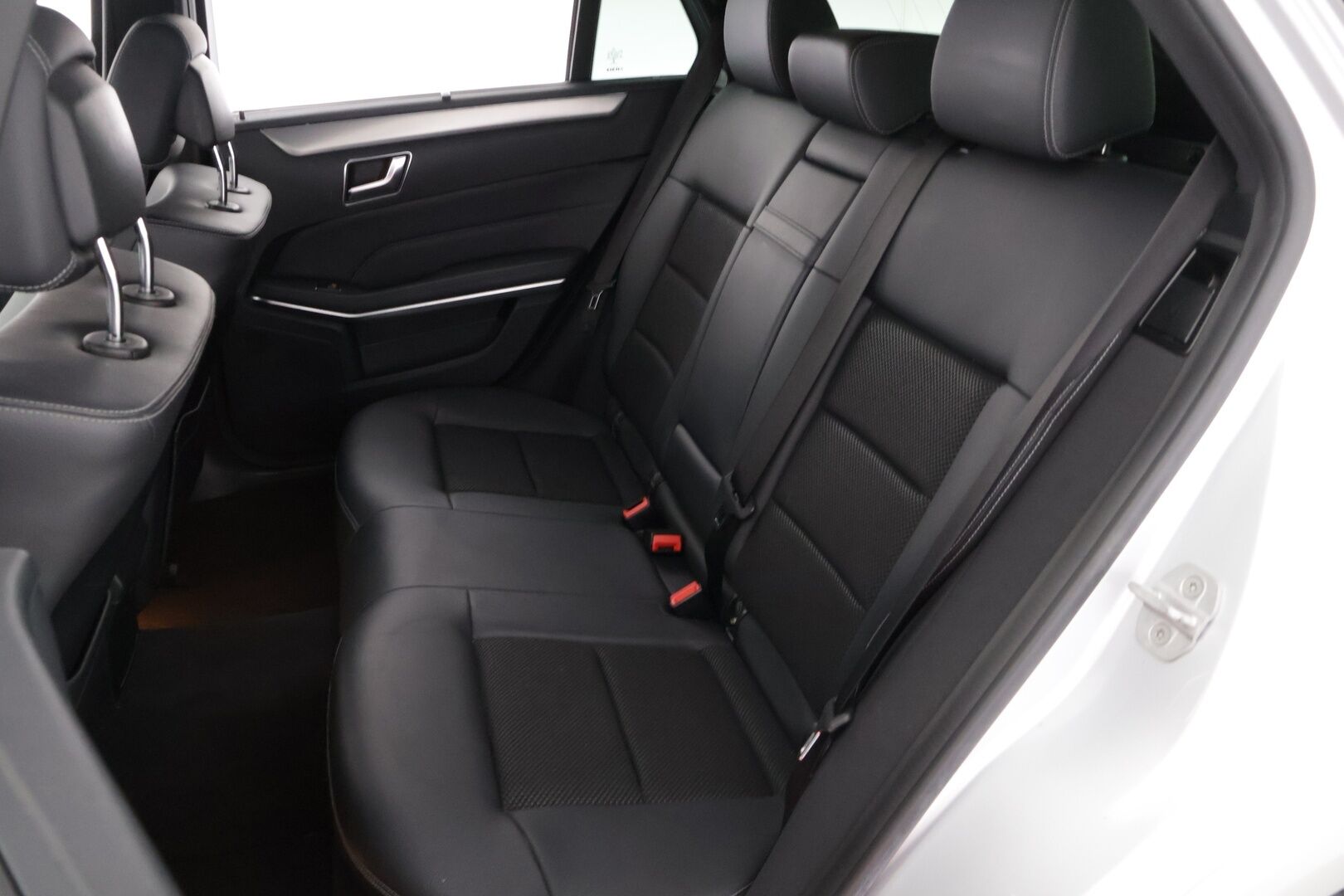 Mercedes-Benz E 2014 250 CDI BE T A * ILS / Ortopedipenkit / Navi / Vakkari *