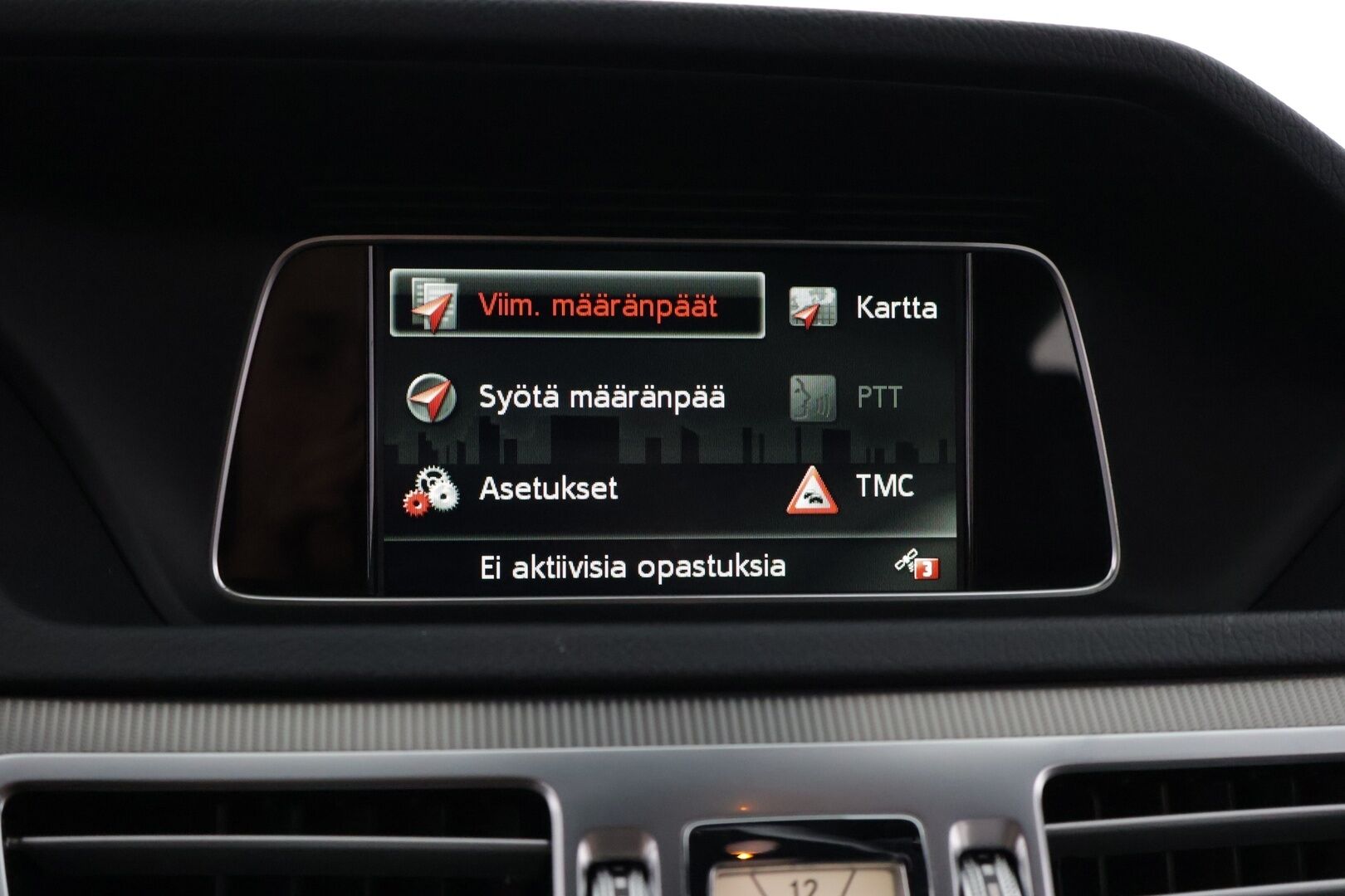 Mercedes-Benz E 2014 250 CDI BE T A * ILS / Ortopedipenkit / Navi / Vakkari *