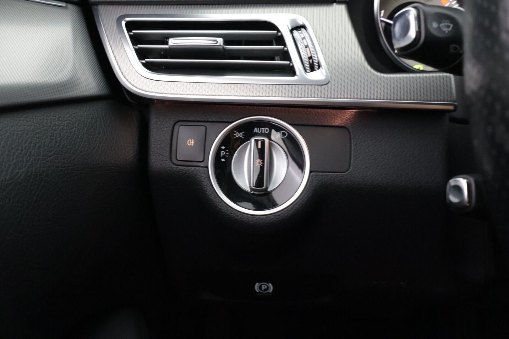 Mercedes-Benz E 2014 250 CDI BE T A * ILS / Ortopedipenkit / Navi / Vakkari *