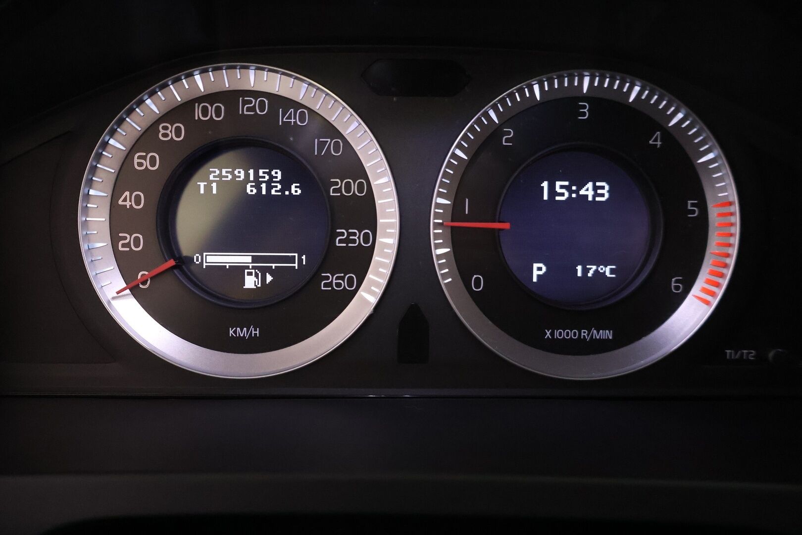 Volvo V60 2010 D3 Summum aut **YritysOutlet - Myydään vain yrityksille*
