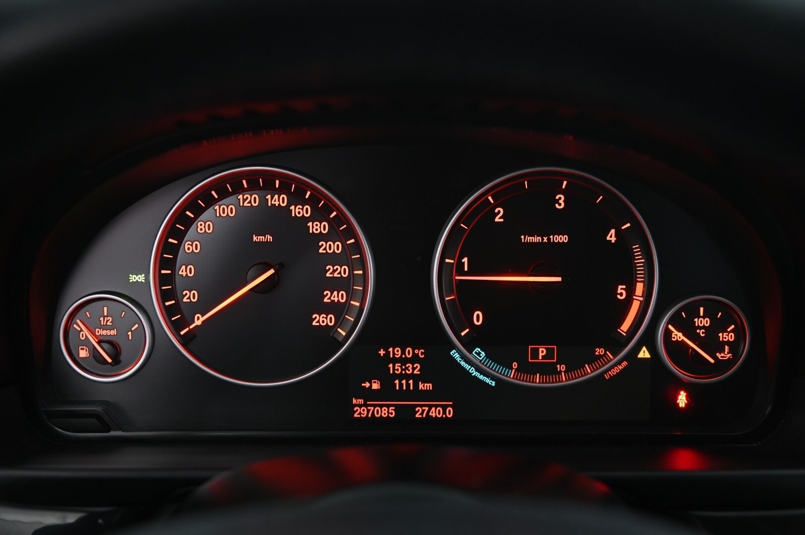 BMW 520 2011 520d Farmari  F11 Touring Business - MYYDÄÄN HUUTOKAUPAT.COM 