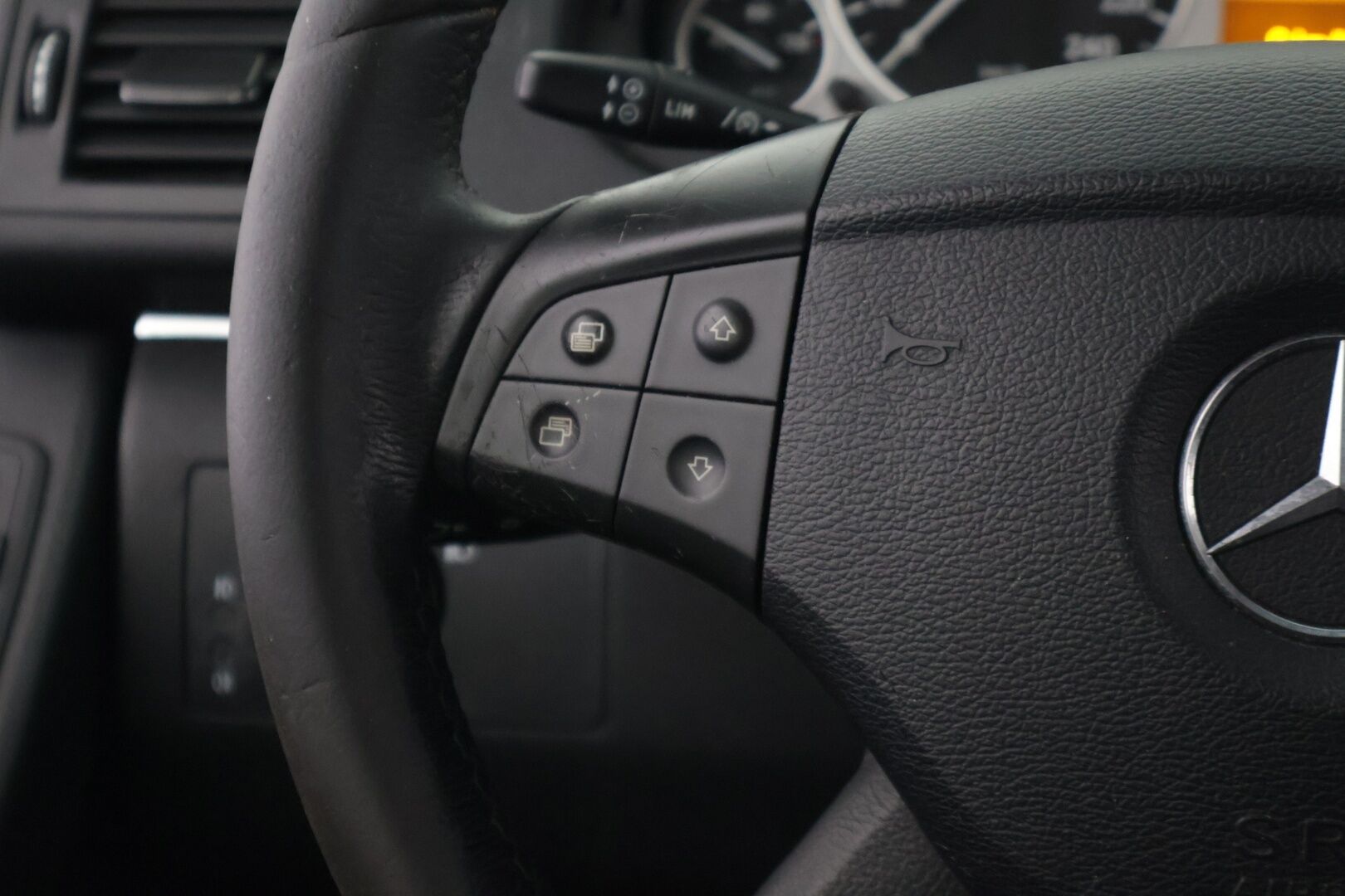 Mercedes-Benz B 2011 180 NGT - *MYYDÄÄN HUUTOKAUPAT.COM*