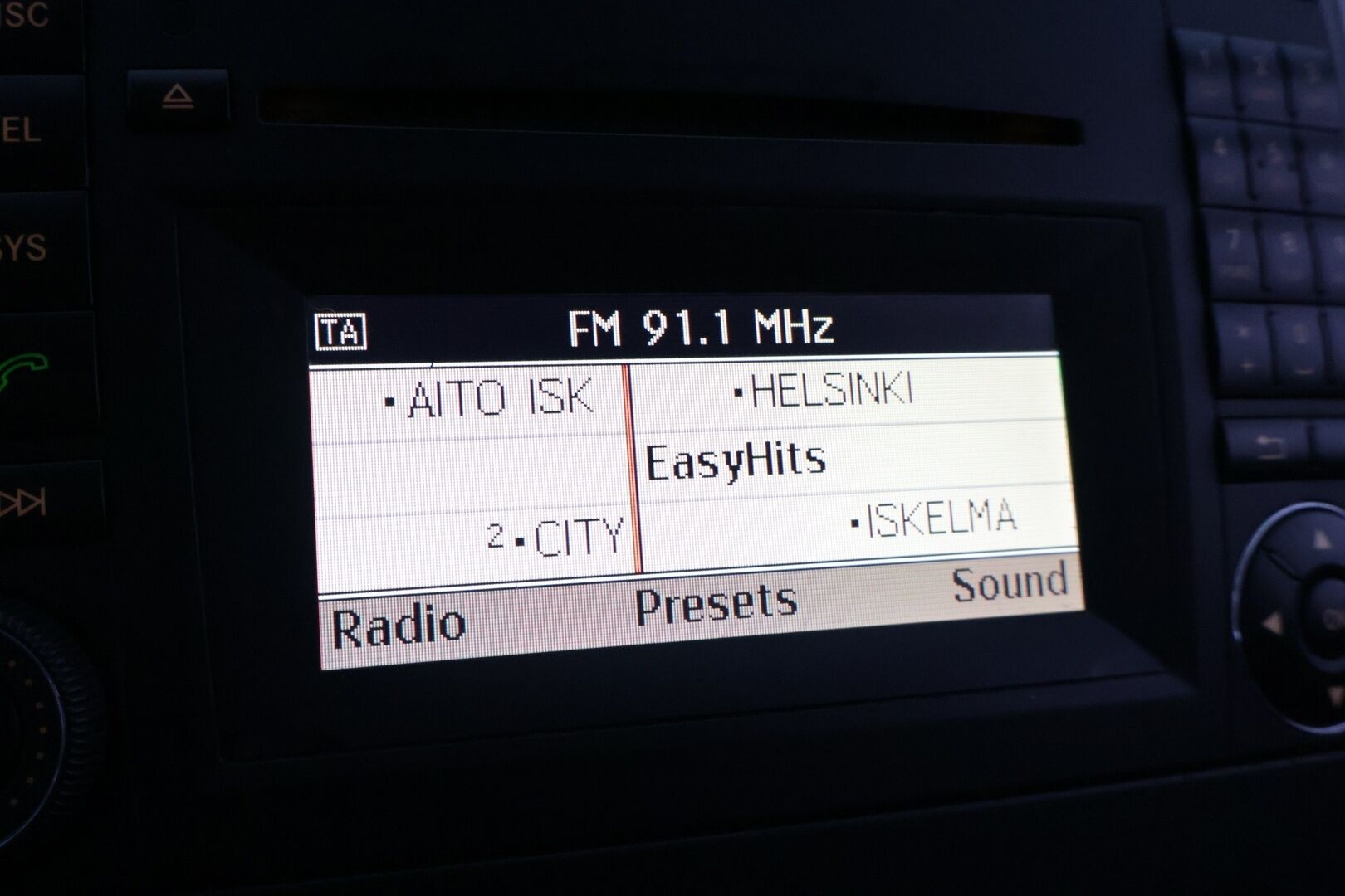 Mercedes-Benz B 2011 180 NGT - *MYYDÄÄN HUUTOKAUPAT.COM*