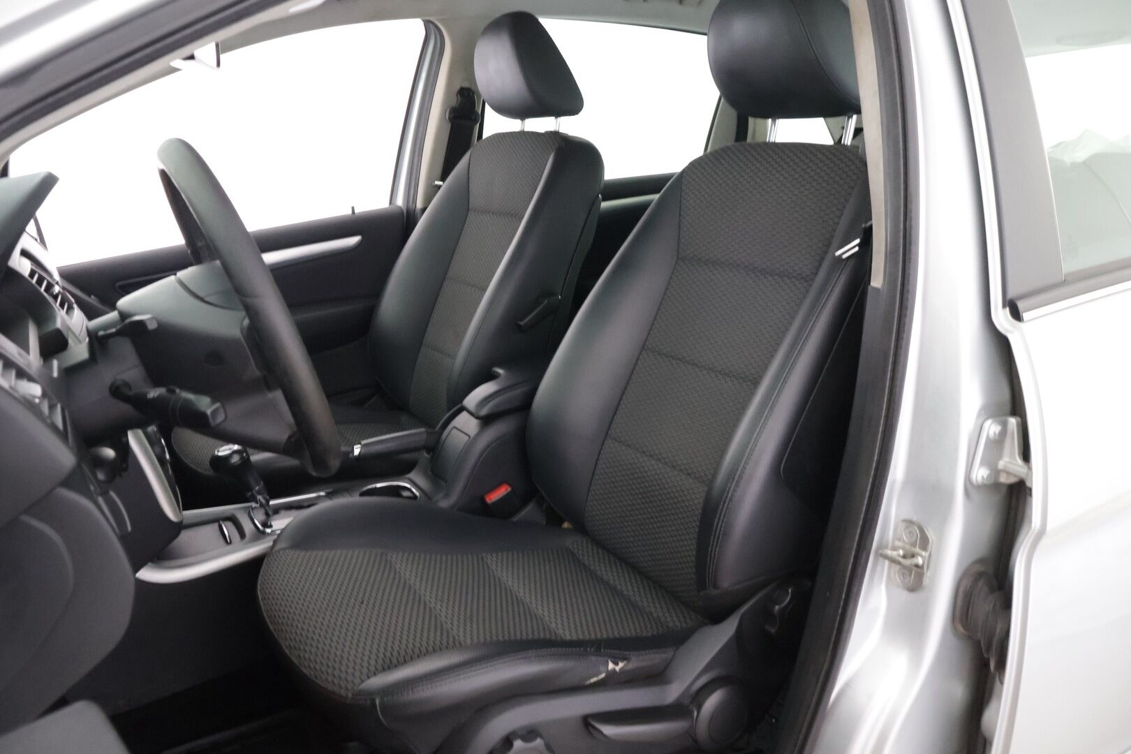 Mercedes-Benz B 2011 180 NGT - *MYYDÄÄN HUUTOKAUPAT.COM*