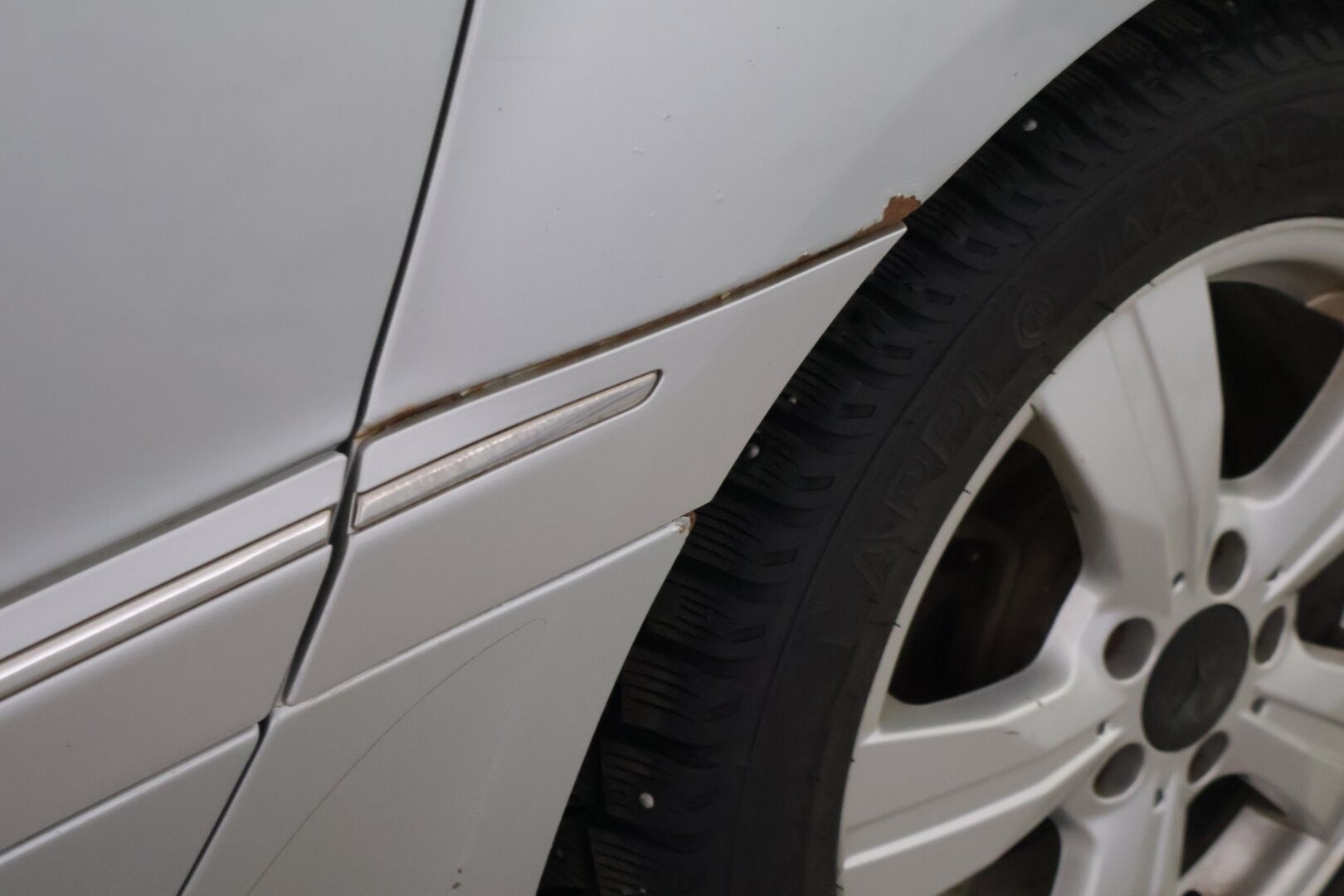 Mercedes-Benz B 2011 180 NGT - *MYYDÄÄN HUUTOKAUPAT.COM*