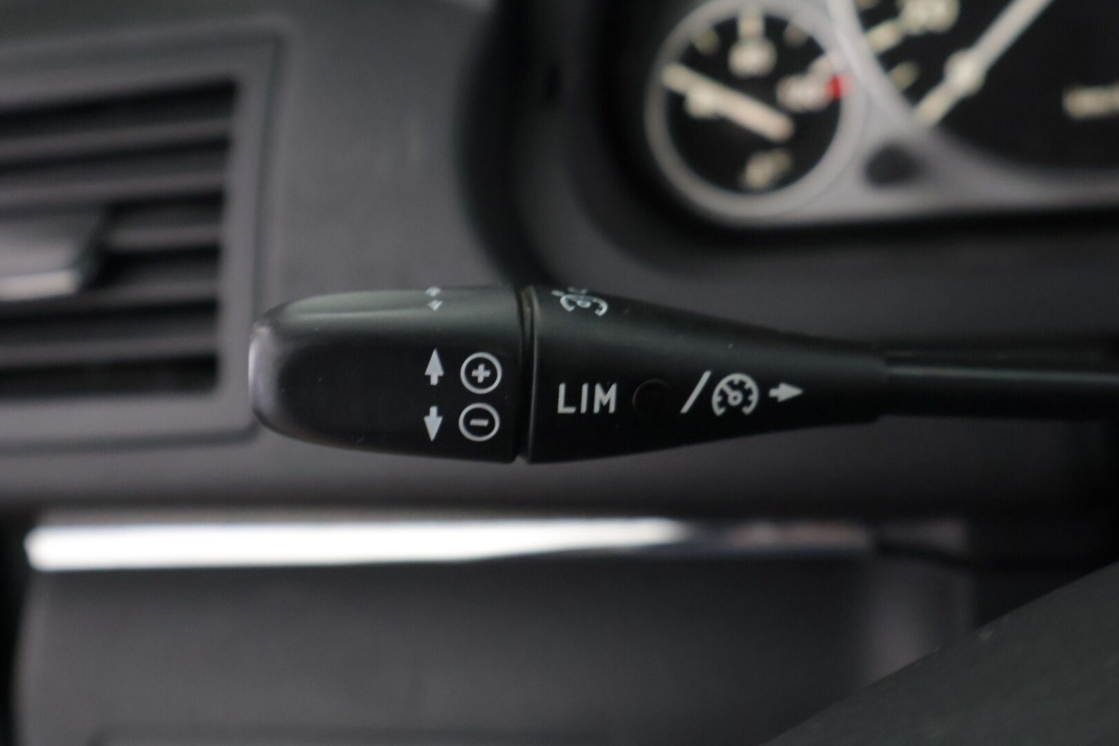 Mercedes-Benz B 2011 180 NGT - *MYYDÄÄN HUUTOKAUPAT.COM*