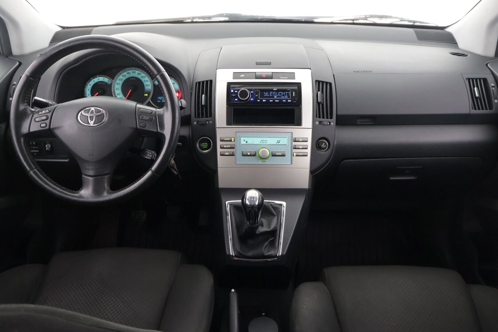 Toyota Corolla Verso 2006 COROLLA VERSO STW 1.8 - *MYYDÄÄN HUUTOKAUPAT.COM*
