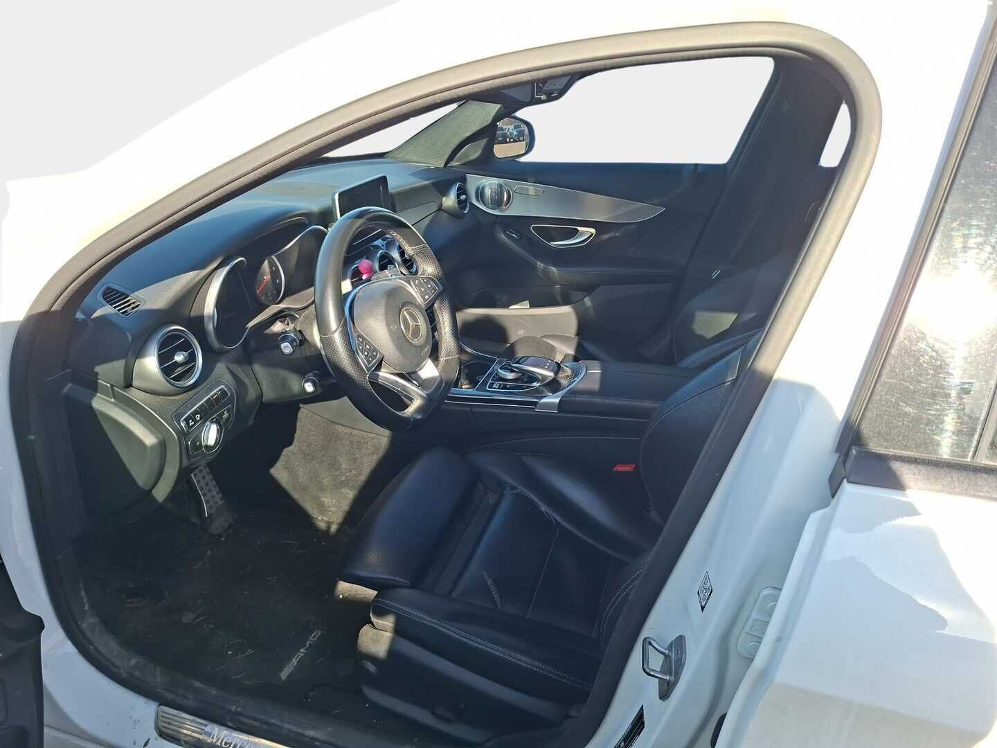 Mercedes-Benz C 2016 250 d 4Matic A AMG Premium Edition * Webasto / 360-Kamera / Burmester / Airmatic / Panorama - Loisto neliveto / Kattavasti varusteltu / Huippu siisti!