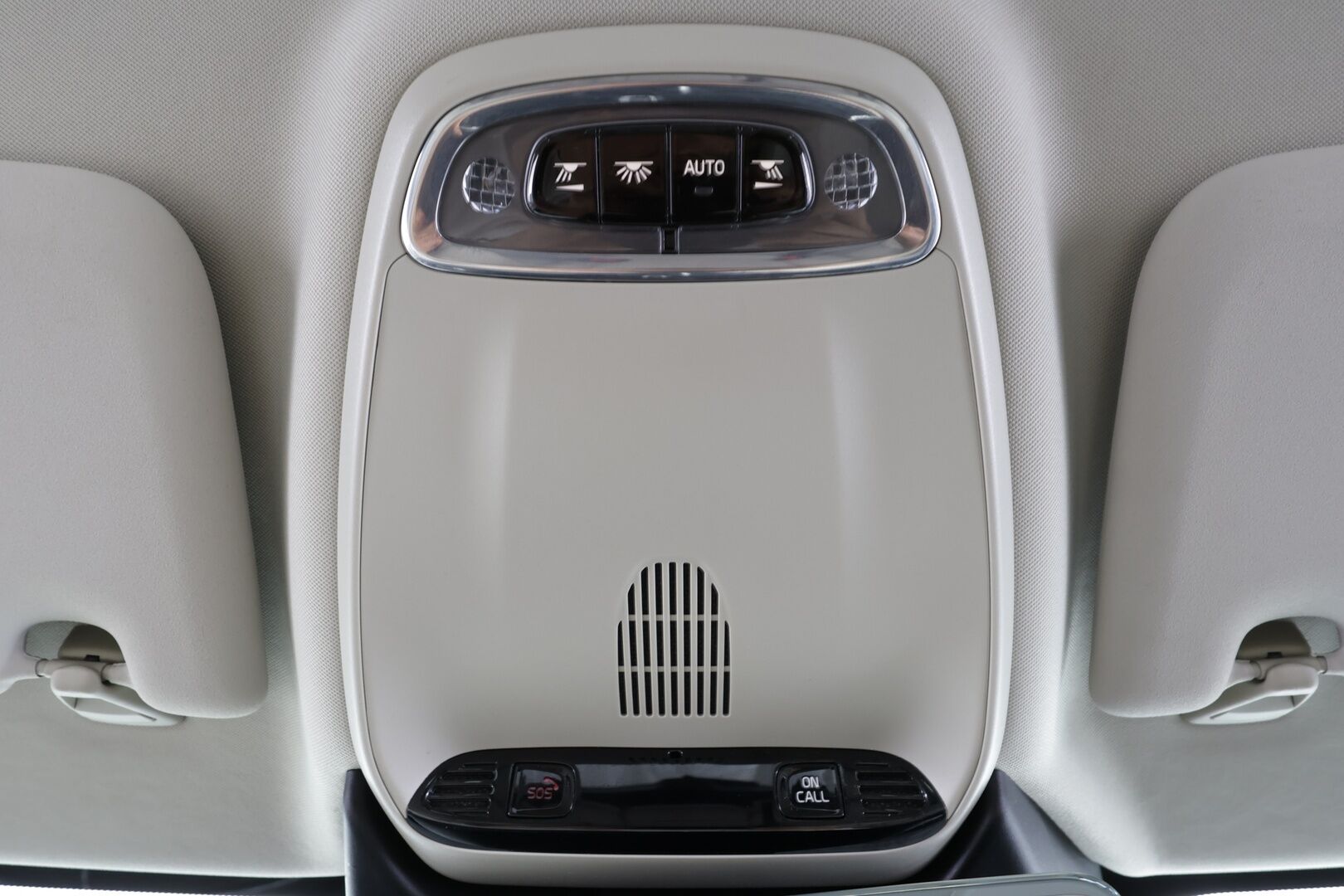 Volvo V60 2020 T4 Business aut * ACC / P.kamera / LED / Navi / Vaaleat nahat / Webasto / KeylessGo * - 1.Om Suomi-auto / Kahdet renkaat aluvanteilla / Merkkihuollettu - Osta nyt, maksa vasta ensi vuonna