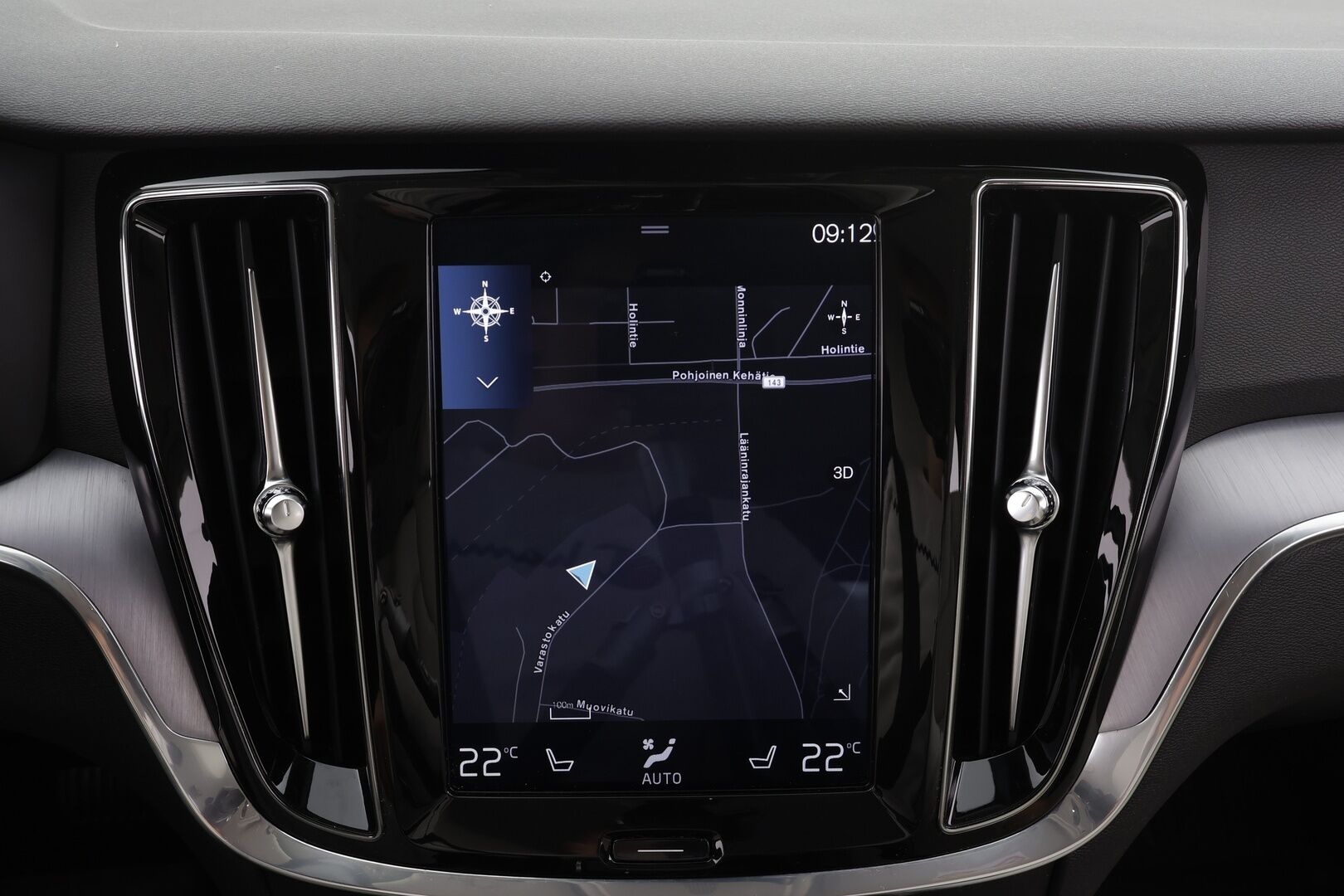 Volvo V60 2020 T4 Business aut * ACC / P.kamera / LED / Navi / Vaaleat nahat / Webasto / KeylessGo * - 1.Om Suomi-auto / Kahdet renkaat aluvanteilla / Merkkihuollettu - Osta nyt, maksa vasta ensi vuonna