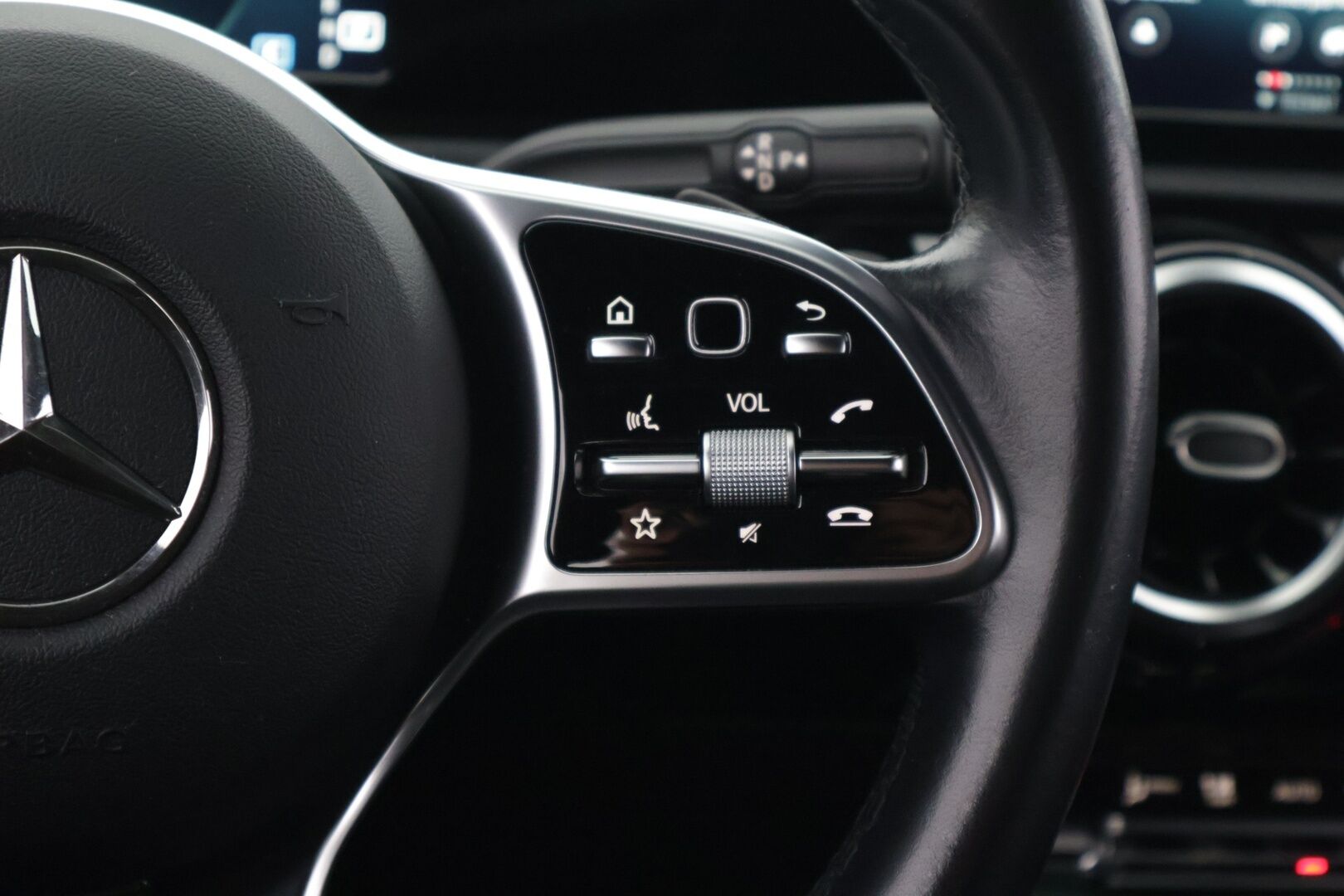 Mercedes-Benz CLA 2020 180 A Shooting Brake Business Progressive *Adapt vakkari / Peruutuskamera / Lohko / Sporttipenkit* - *Juuri huollettu / Siisti* - Osta nyt, maksa vasta ensi vuonna