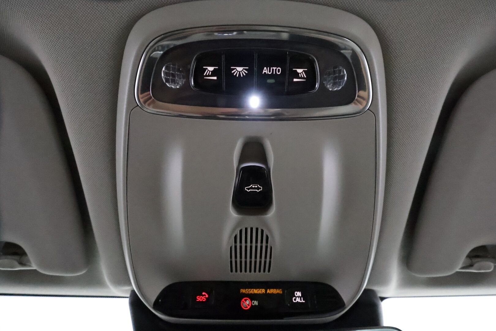 Volvo XC60 2021 T6 TwE AWD Business Inscription aut. *ACC / Panorama / Muistipenkki / Webasto / H&K / Kamera / LED / Navi / Vaaleat nahat* - KATSO KAMPANJAHINTA! / 1.Om Suomi-auto / SoH 93.4% / Kahdet renkaat aluvanteilla / Juuri huollettu / Jakohihna 9 / 25 - Osta nyt, maksa vasta ensi vuonna