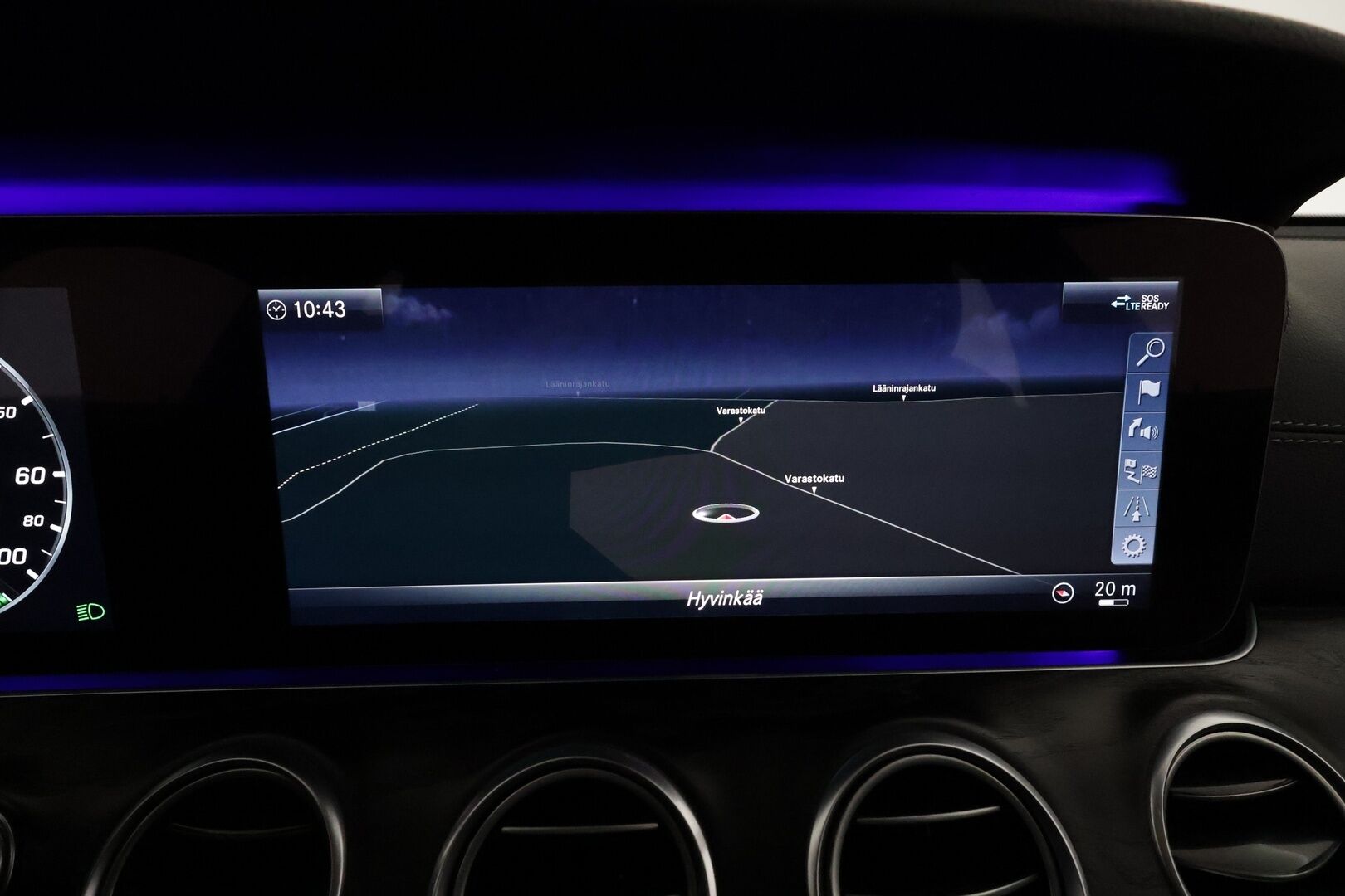Mercedes-Benz E 2019 300 de T A Business AMG EQ Power **Panorama / ACC / Multibeam / Burmester / 360° / Sportnahat Muistilla / Widescreen** - Kahdet Renkaat / **KOVILLA KAMOILLA**