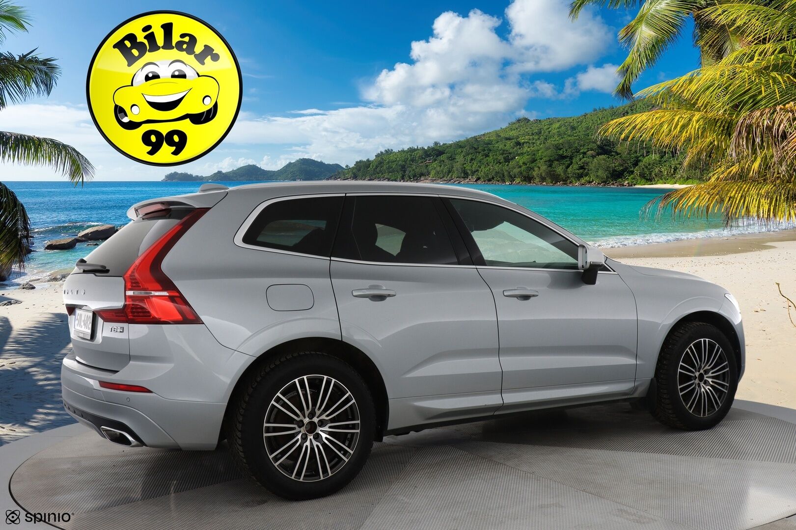 Volvo XC60 2019 T8 AWD R-Design aut - *Panorama / VOC / P.kamera / Koukku / Sport penkit / Navi*