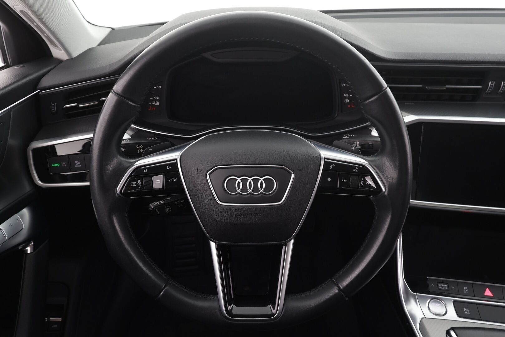 Audi A6 2021 Sedan Business Sport 50 TFSI e quattro S tronic * ACC / Imuovet / HUD / Night Vision / Muistipenkki /  360° * - Matrix LED / 1.Om Suomi-auto / Kahdet renkaat aluvanteilla / Merkkihuollettu