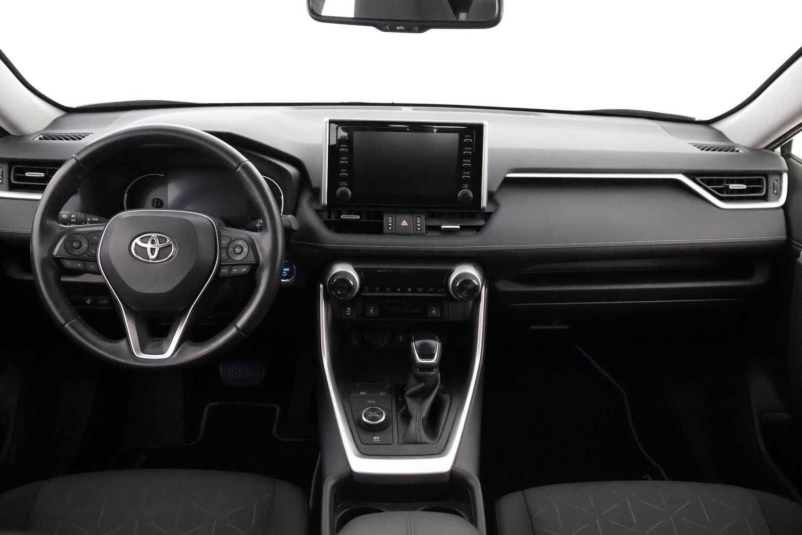 Toyota RAV4 2020 2,5 Hybrid AWD-i Active - 3,99 % KORKOTARJOUS TÄHÄN AUTOON - Suomiauto / Merkkihuollot / Adapt.Vakkari / Peruutuskamera / Adapt.LED / Vetokoukku / Ratinlämmitys / Lohko & Sisäpistoke / Juuri tullut Tampereelle!