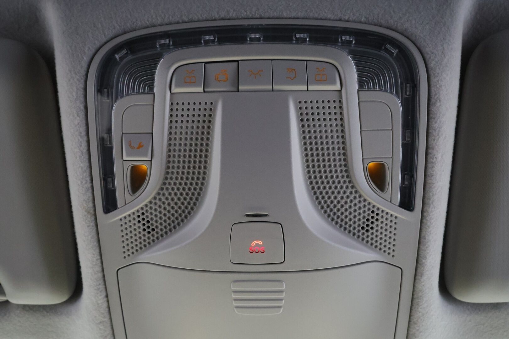 Mercedes-Benz Vito 2021 110cdi-3,05/32k Keskipitkä A2 * Webasto / Koukku / P.kamera / Vakkari / Apple&Android * - 1-om Suomi-auto / Kahdet renkaat / Merkkihuollot