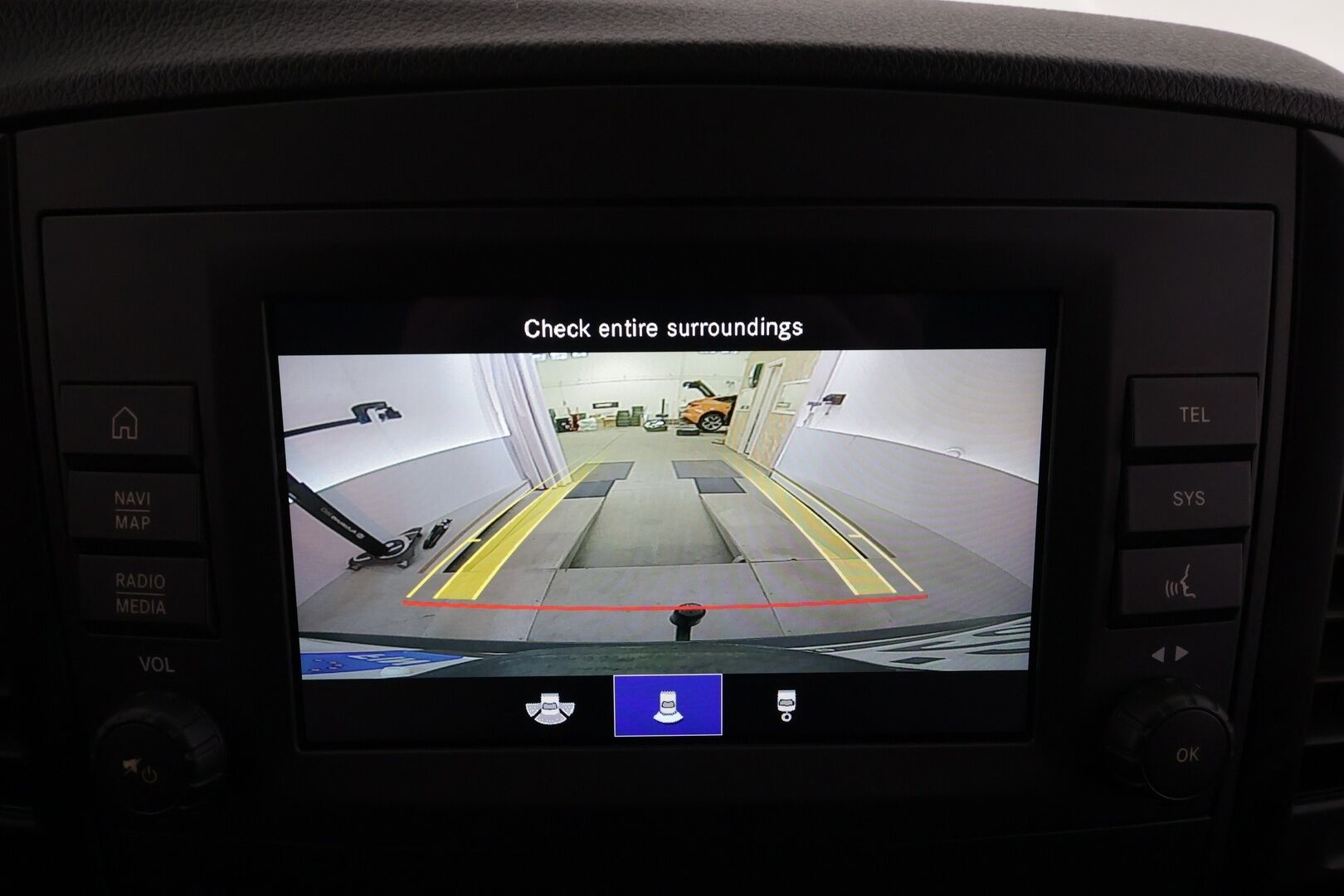 Mercedes-Benz Vito 2021 110cdi-3,05/32k Keskipitkä A2 - 1-om Suomi-auto | Kahdet renkaat | Merkkihuollot | ALV-Vähennyskelpoinen | Webasto | Koukku | ALV | P.kamera | Vakkari | Apple&Android 