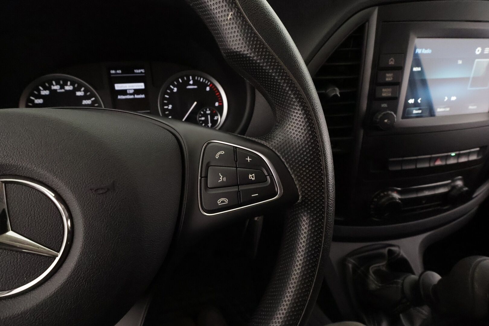 Mercedes-Benz Vito 2021 110cdi-3,05/32k Keskipitkä A2 * Webasto / Koukku / ALV / P.kamera / Vakkari / Apple&Android * - 1-om Suomi-auto / Kahdet renkaat / Merkkihuollot / ALV-Vähennyskelpoinen - HULLUT AVAJAISHULINAT KORKOTARJOUS 3,29 %