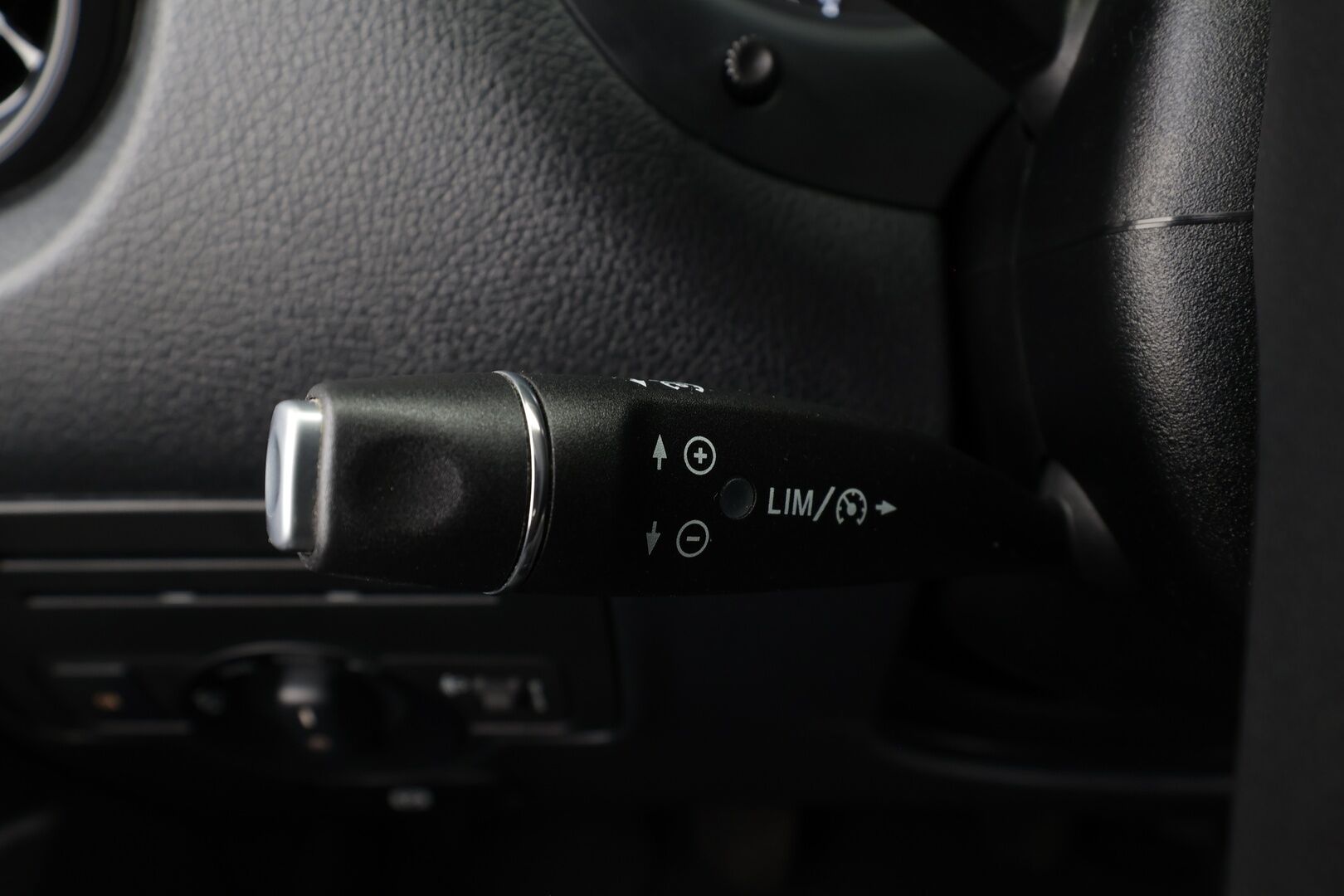 Mercedes-Benz Vito 2021 110cdi-3,05/32k Keskipitkä A2 - 1-om Suomi-auto | Kahdet renkaat | Merkkihuollot | ALV-Vähennyskelpoinen | Webasto | Koukku | ALV | P.kamera | Vakkari | Apple&Android 