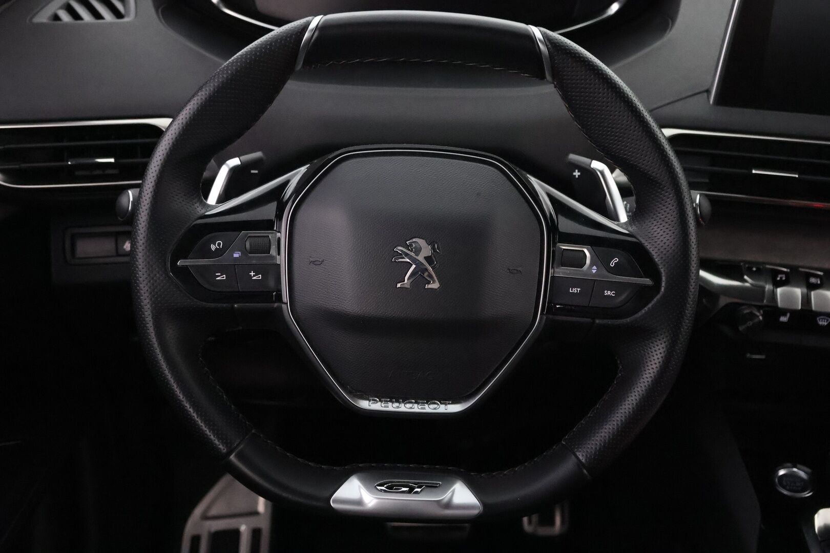 Peugeot 3008 2021 GT Hybrid4 300 EAT8-automaatti - Akusto uusittu / Vetokoukku / Hieronta / ACC / 360-Kamera / BLIS / Lohko&Sisäp. / Suomiauto / Merkkihuollot / Huippuvarusteet!