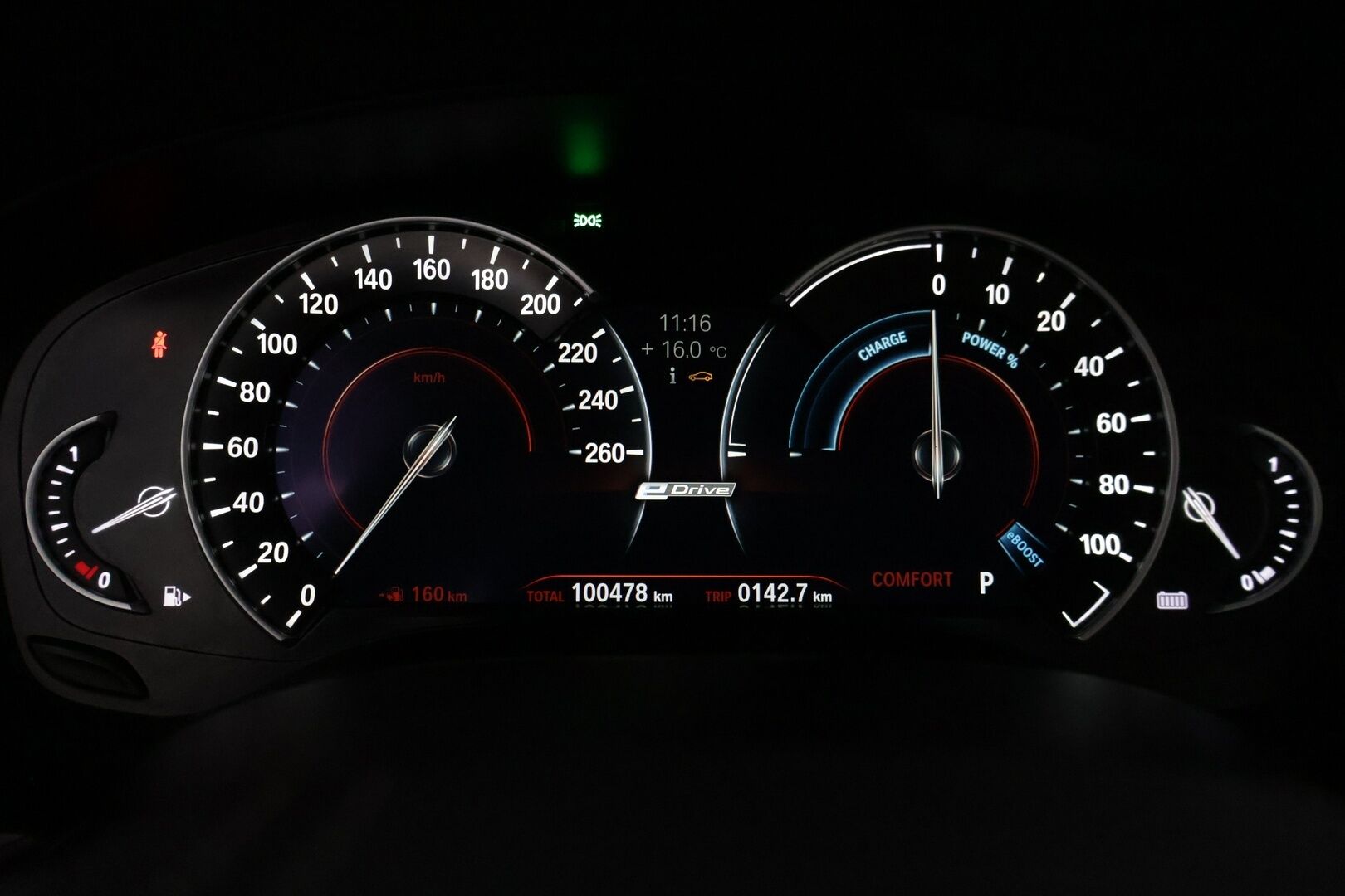 BMW 530 2019 530e iPerformance Sedan *Kattoluukku / Konjakkinahat / 360-Kamera / Hierovat penkit /  Ambient / Prof.Navi* - Comfort Access / Muistipenkit / Kahdet renkaat ja vanteet