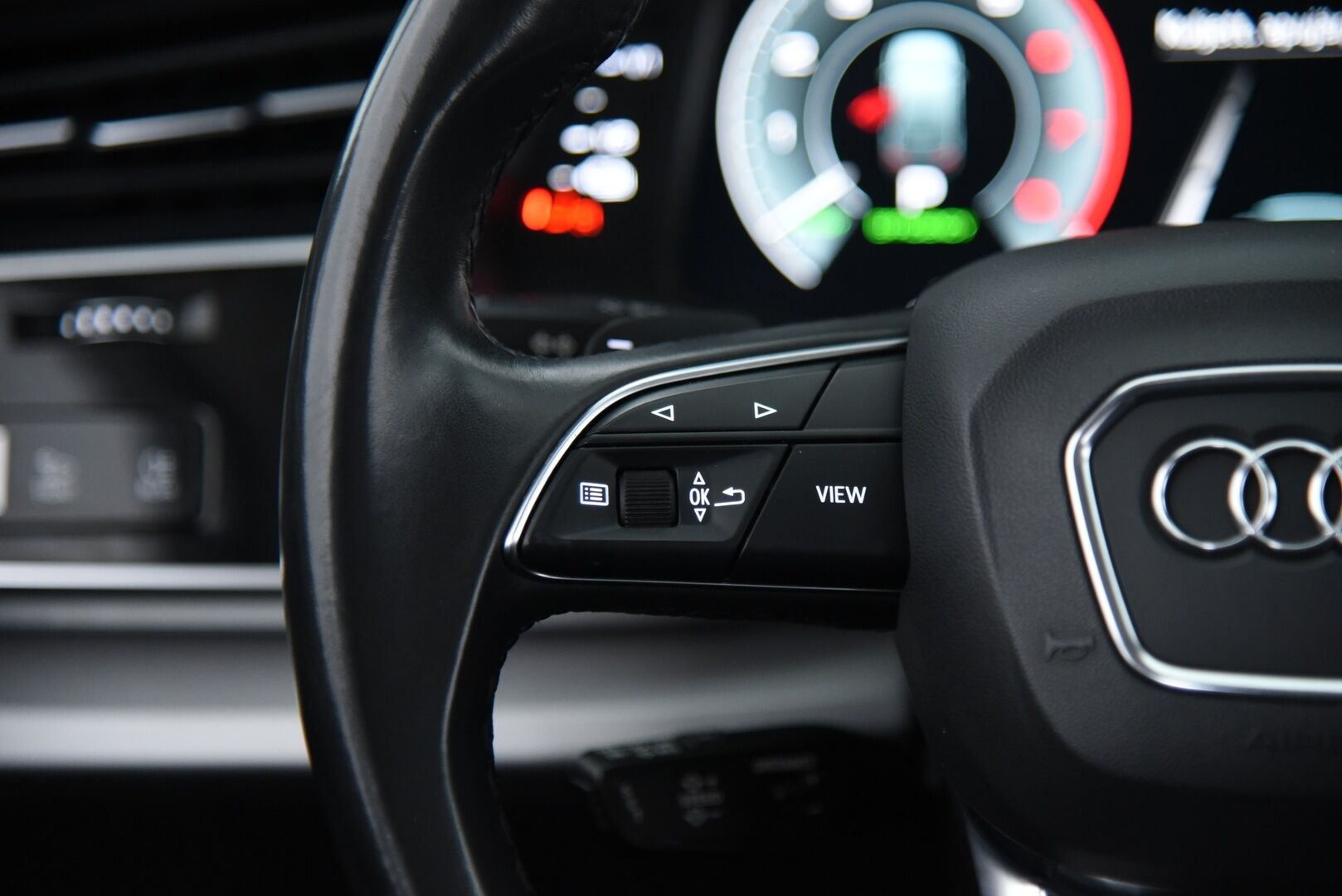 Audi Q7 2021 Business S line 55 TFSI e quattro tiptronic / Adapt.vak / Matrix-LED / P-kamera / Sähkösäädöt / Vetokoukku - Näyttävä merkkihuollettu yksilö! - Osta nyt, maksa vasta ensi vuonna