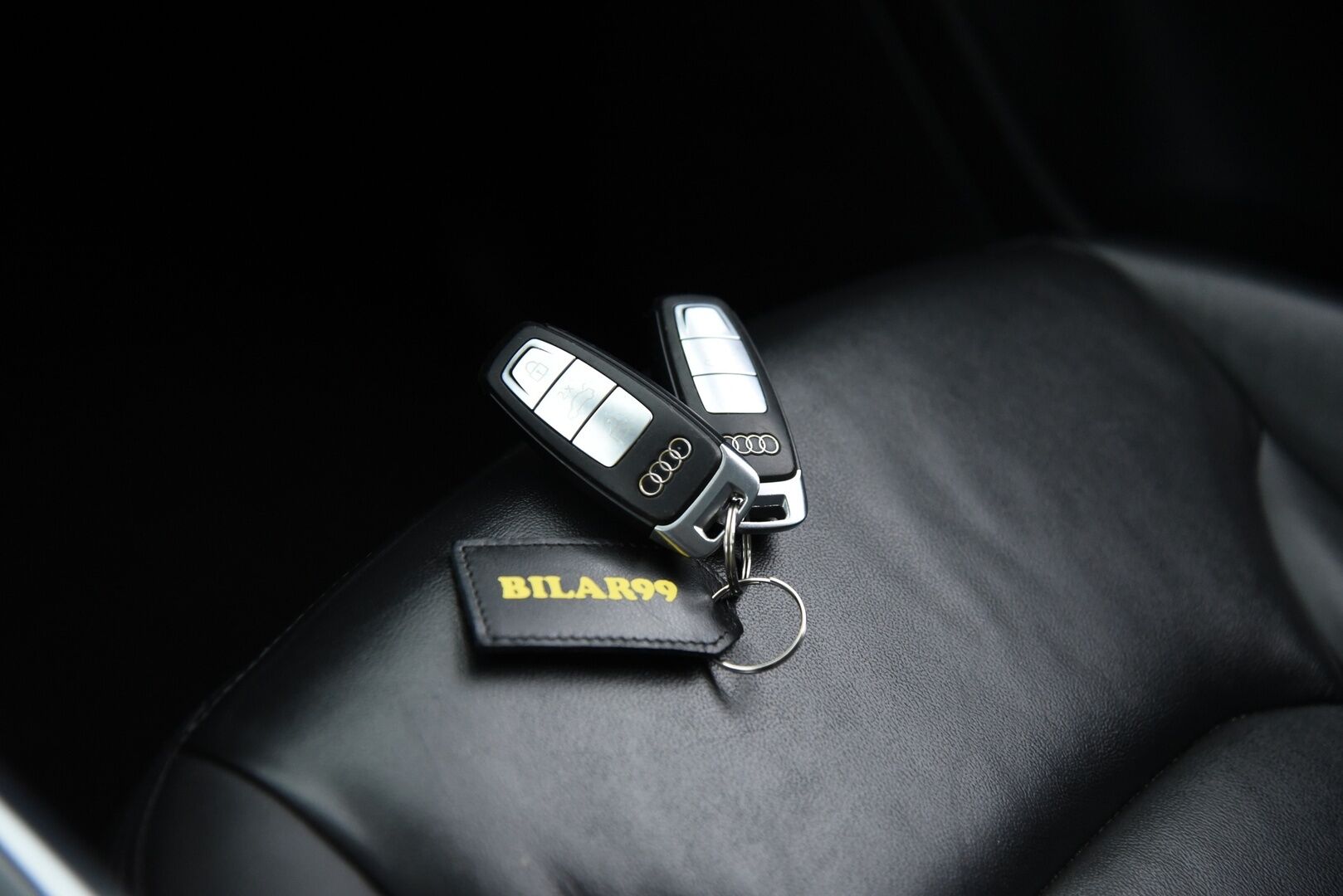 Audi Q7 2021 Business S line 55 TFSI e quattro tiptronic / Adapt.vak / Matrix-LED / P-kamera / Sähkösäädöt / Vetokoukku - Näyttävä merkkihuollettu yksilö! - Osta nyt, maksa vasta ensi vuonna