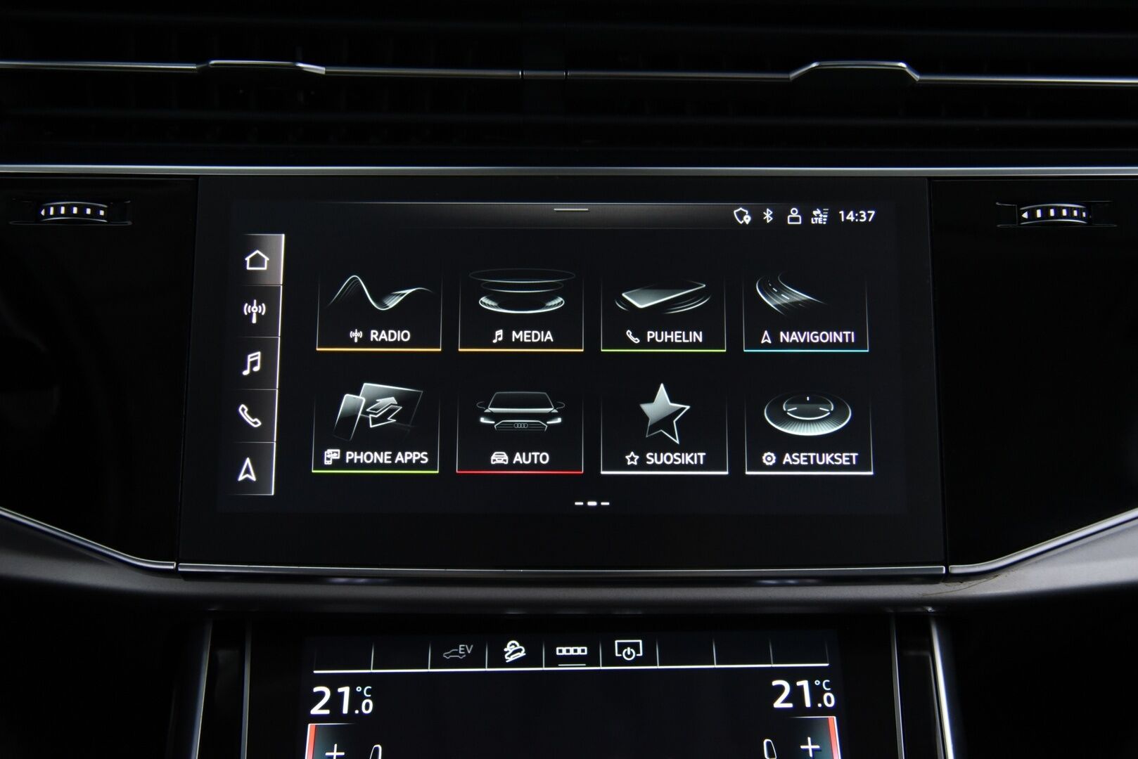 Audi Q7 2021 Business S line 55 TFSI e quattro tiptronic / Adapt.vak / Matrix-LED / P-kamera / Sähkösäädöt / Vetokoukku - 3,99 % KORKOTARJOUS TÄHÄN AUTOON 28.9. ASTI! - Näyttävä merkkihuollettu yksilö! 