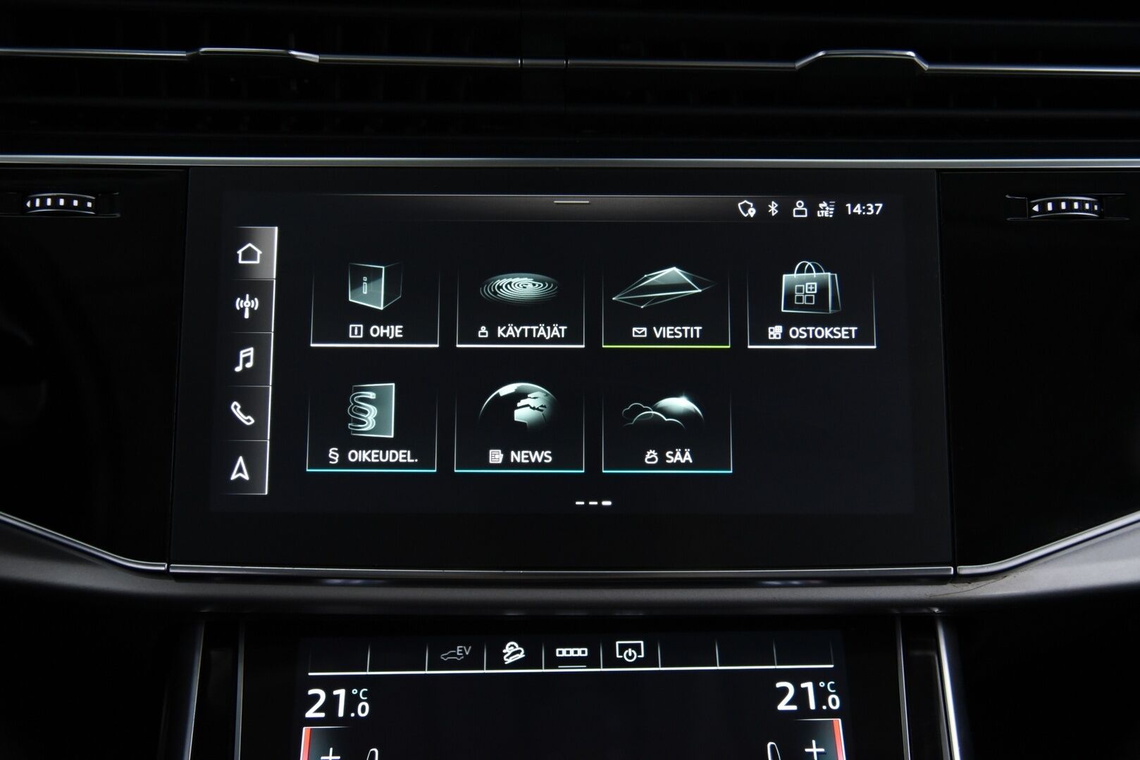 Audi Q7 2021 Business S line 55 TFSI e quattro tiptronic / Adapt.vak / Matrix-LED / P-kamera / Sähkösäädöt / Vetokoukku - Näyttävä merkkihuollettu yksilö! - Osta nyt, maksa vasta ensi vuonna