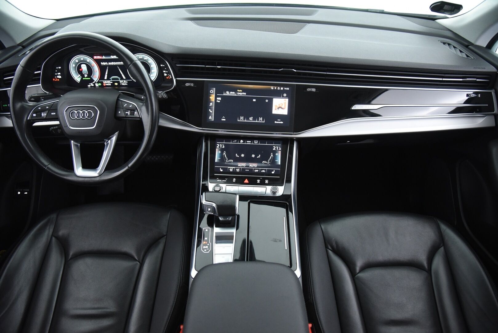 Audi Q7 2021 Business S line 55 TFSI e quattro tiptronic / Adapt.vak / Matrix-LED / P-kamera / Sähkösäädöt / Vetokoukku - Näyttävä merkkihuollettu yksilö! - Osta nyt, maksa vasta ensi vuonna