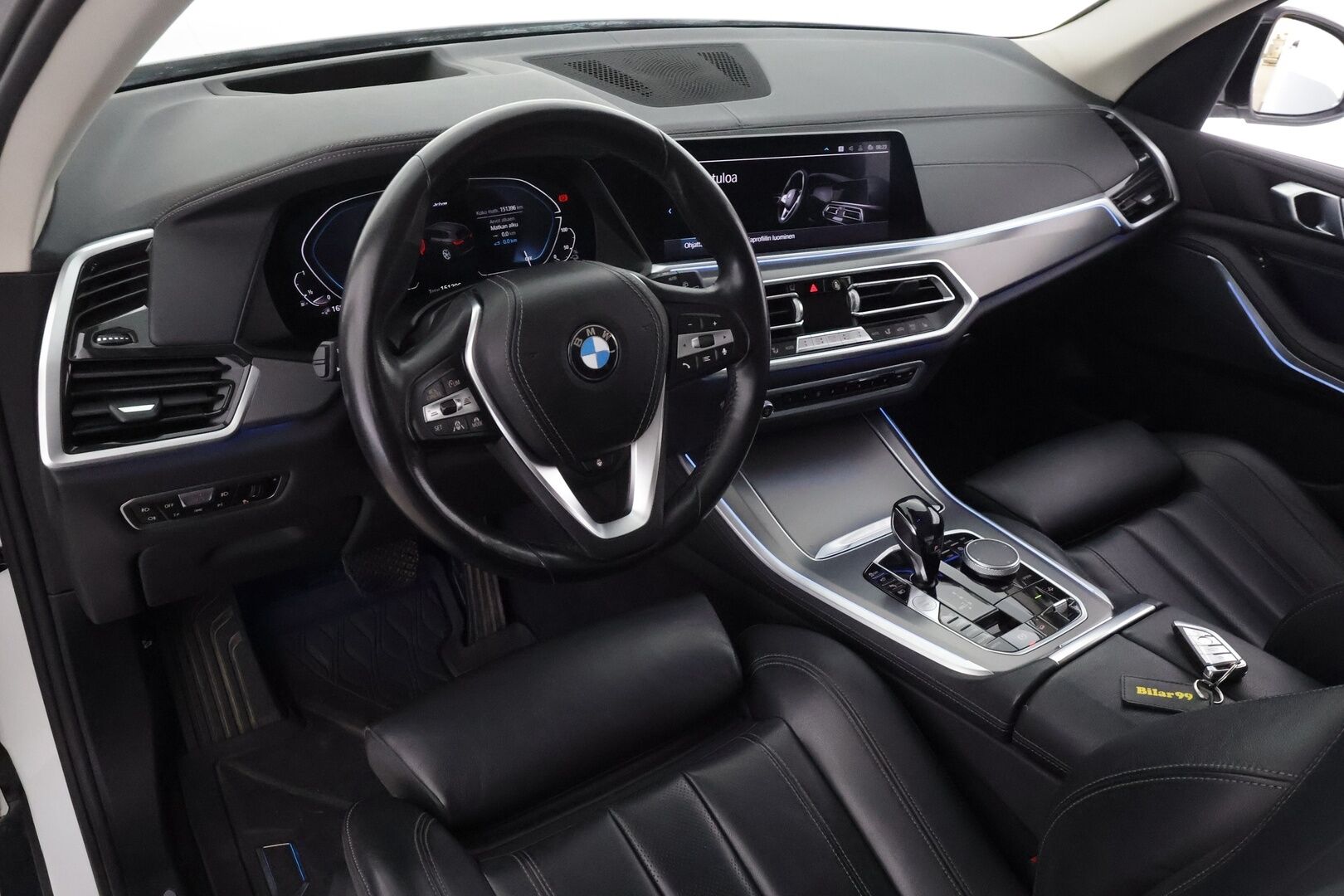 BMW X5 2020 G05 xDrive45e A Charged Edition - | Ilma-alusta | Koukku | ACC | HUD | 360 | Sporttipenkki Muistilla | Navi | Kaistavahti | Katveavustin | Apple&Android | Suomi-auto | Kahdet renkaat |